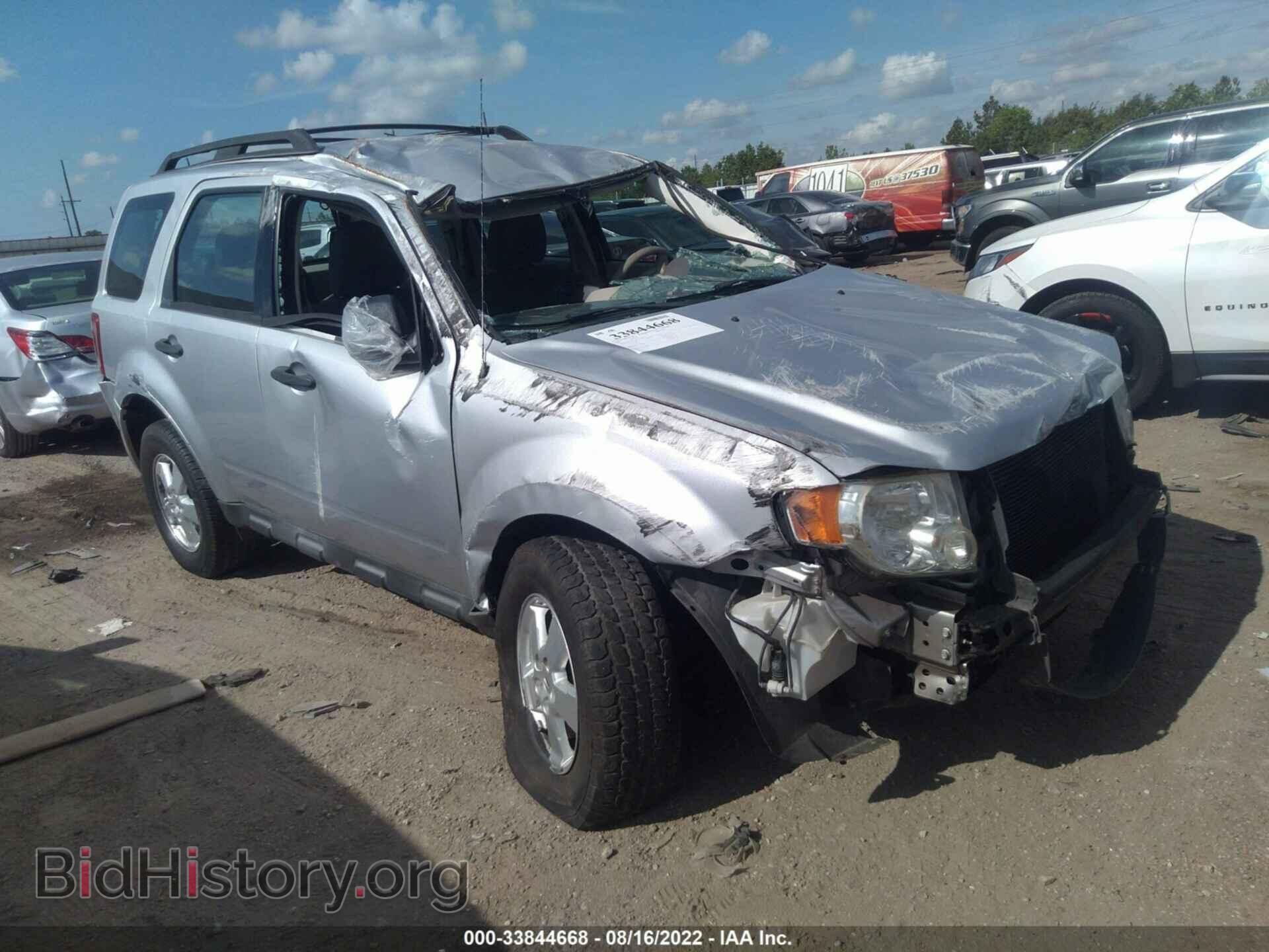 Фотография 1FMCU0C76BKC23074 - FORD ESCAPE 2011
