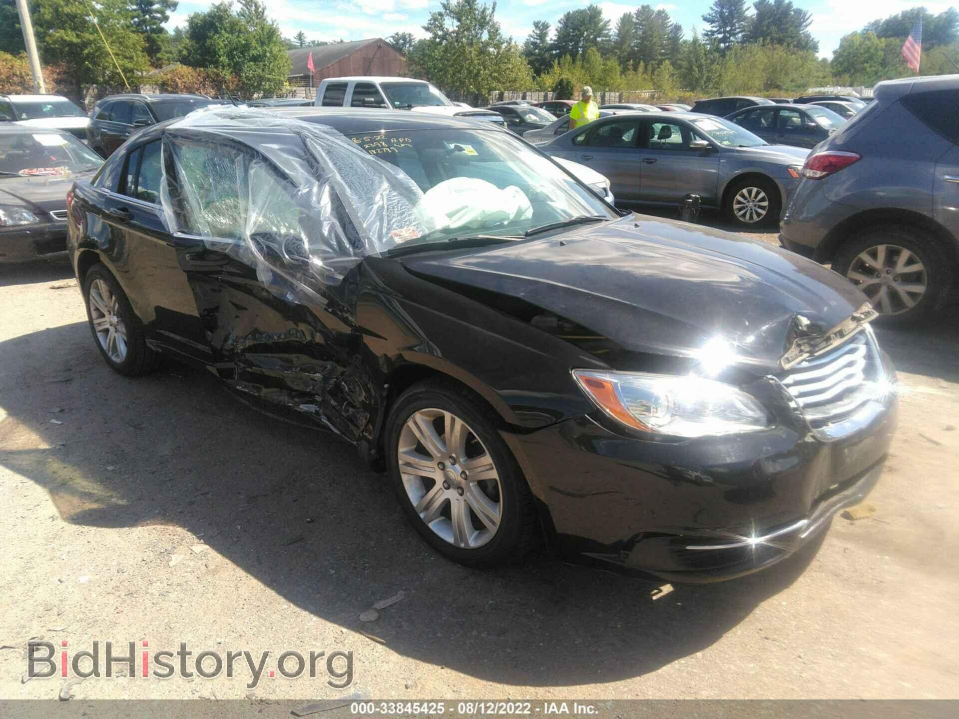 Photo 1C3CCBAB9DN762398 - CHRYSLER 200 2013