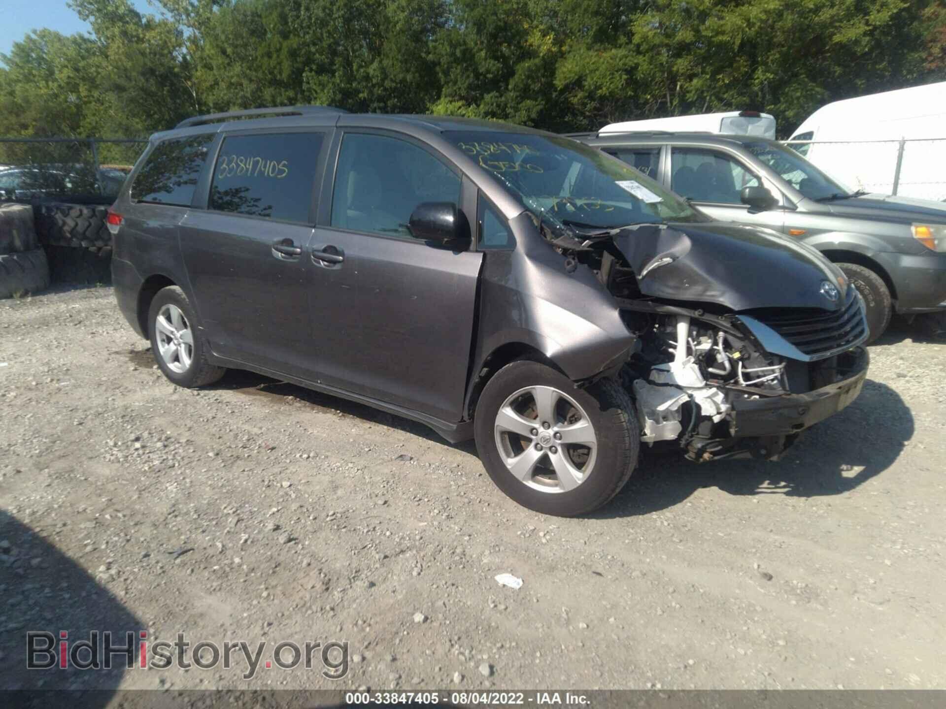 Photo 5TDKK3DC8DS404871 - TOYOTA SIENNA 2013