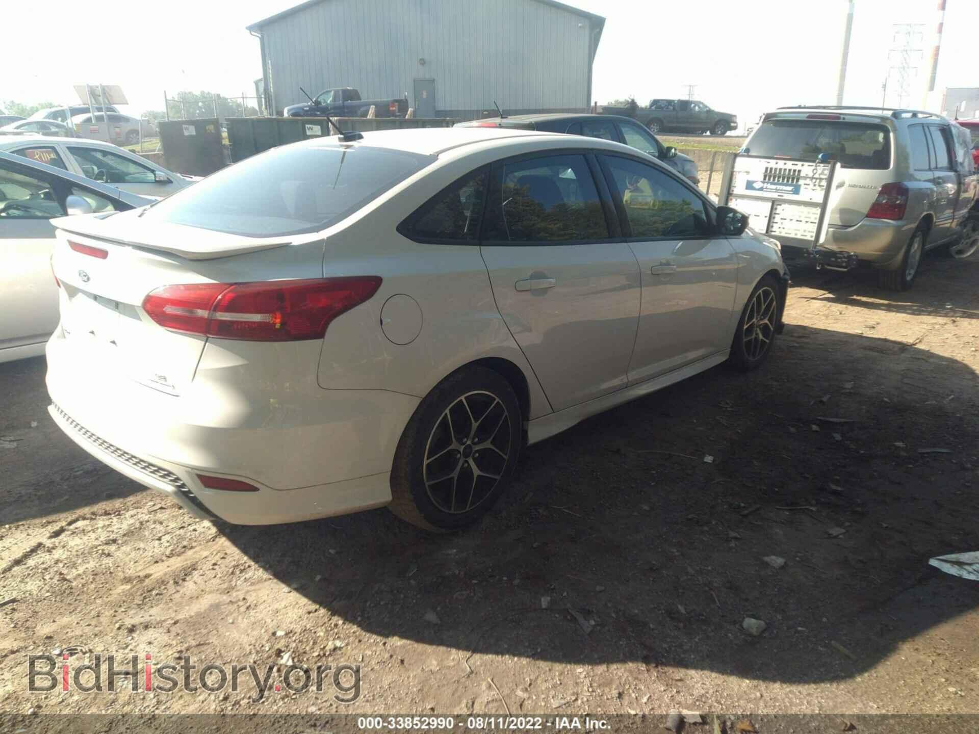 2015 FORD FOCUS - VIN: 1FADP3F2XFL252617 - Photo 4