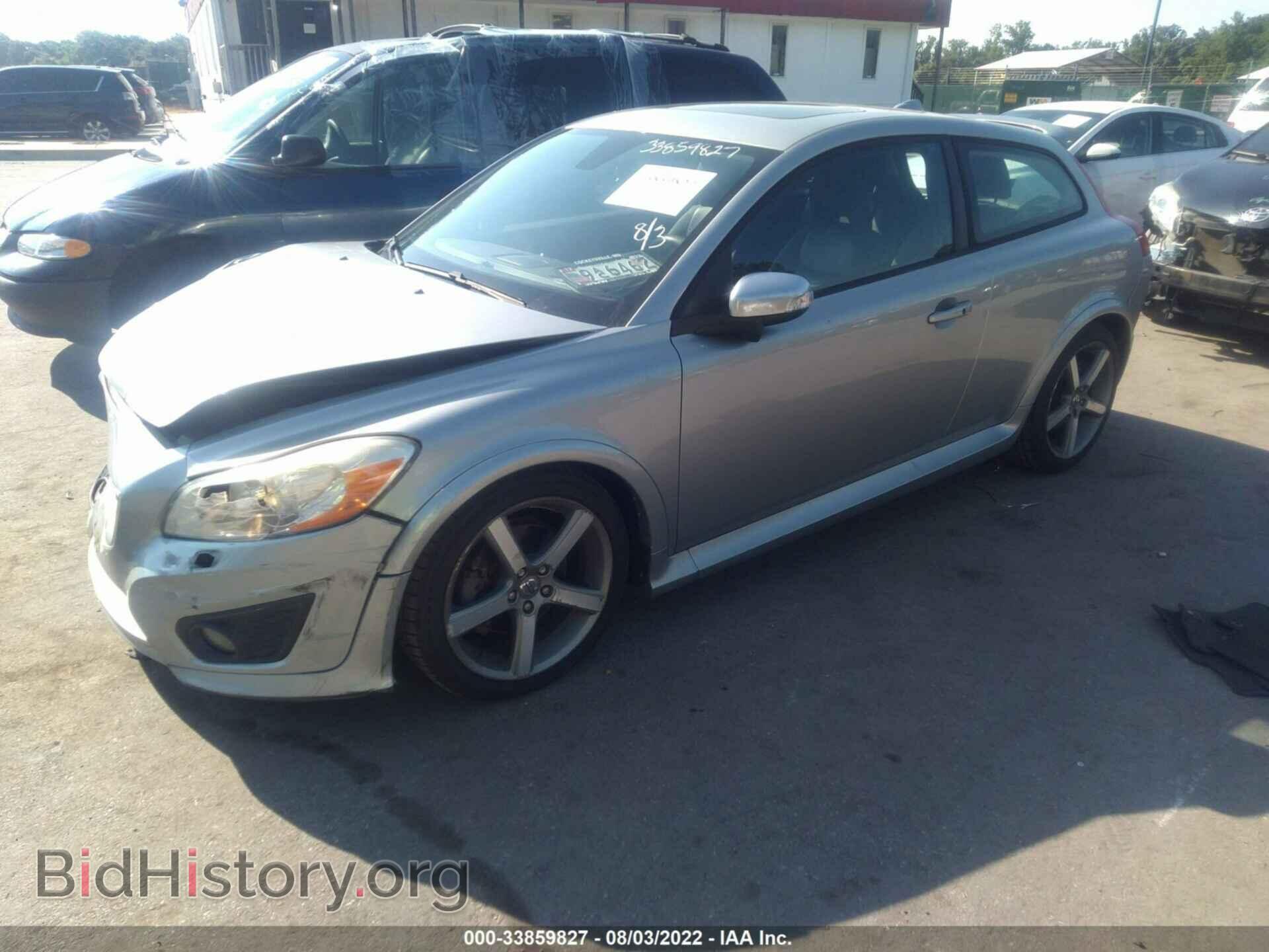 2011 VOLVO C30 - VIN: YV1672MK9B2234748 - Фото 2