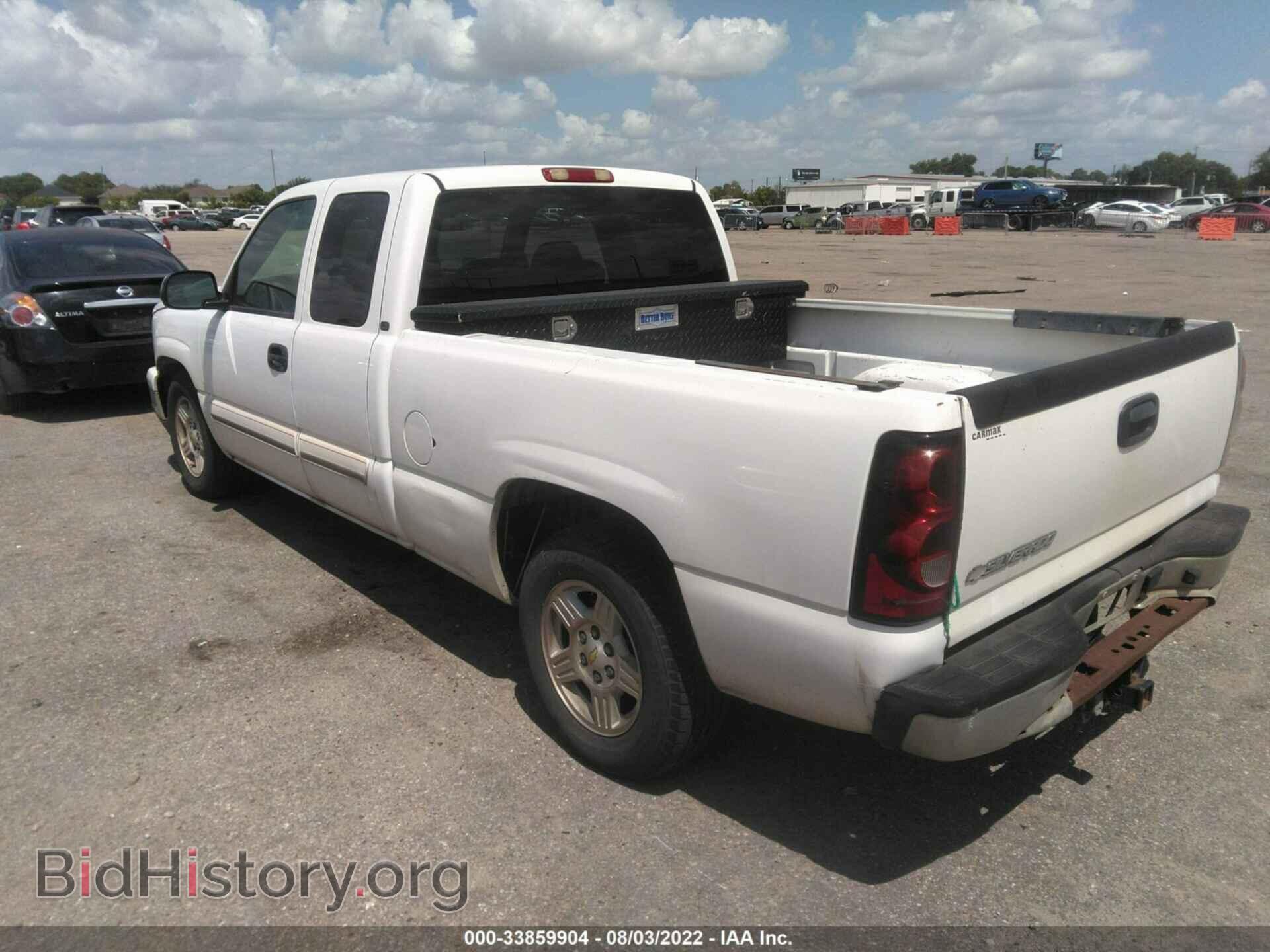2006 CHEVROLET SILVERADO 1500 - VIN: 2GCEC19TX61123320 - Фото 3