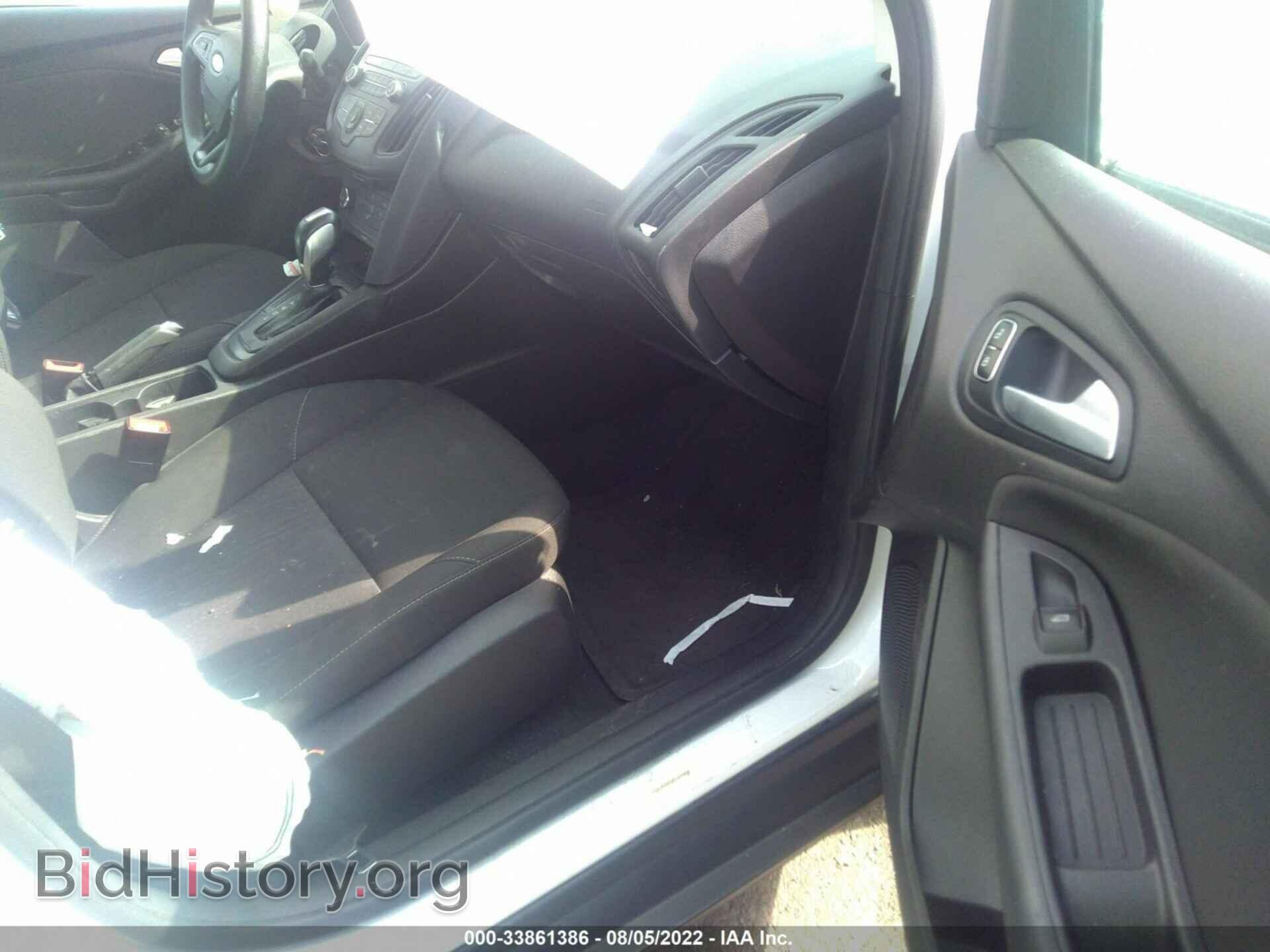 2016 FORD FOCUS - VIN: 1FADP3F24GL216407 - Фото 5