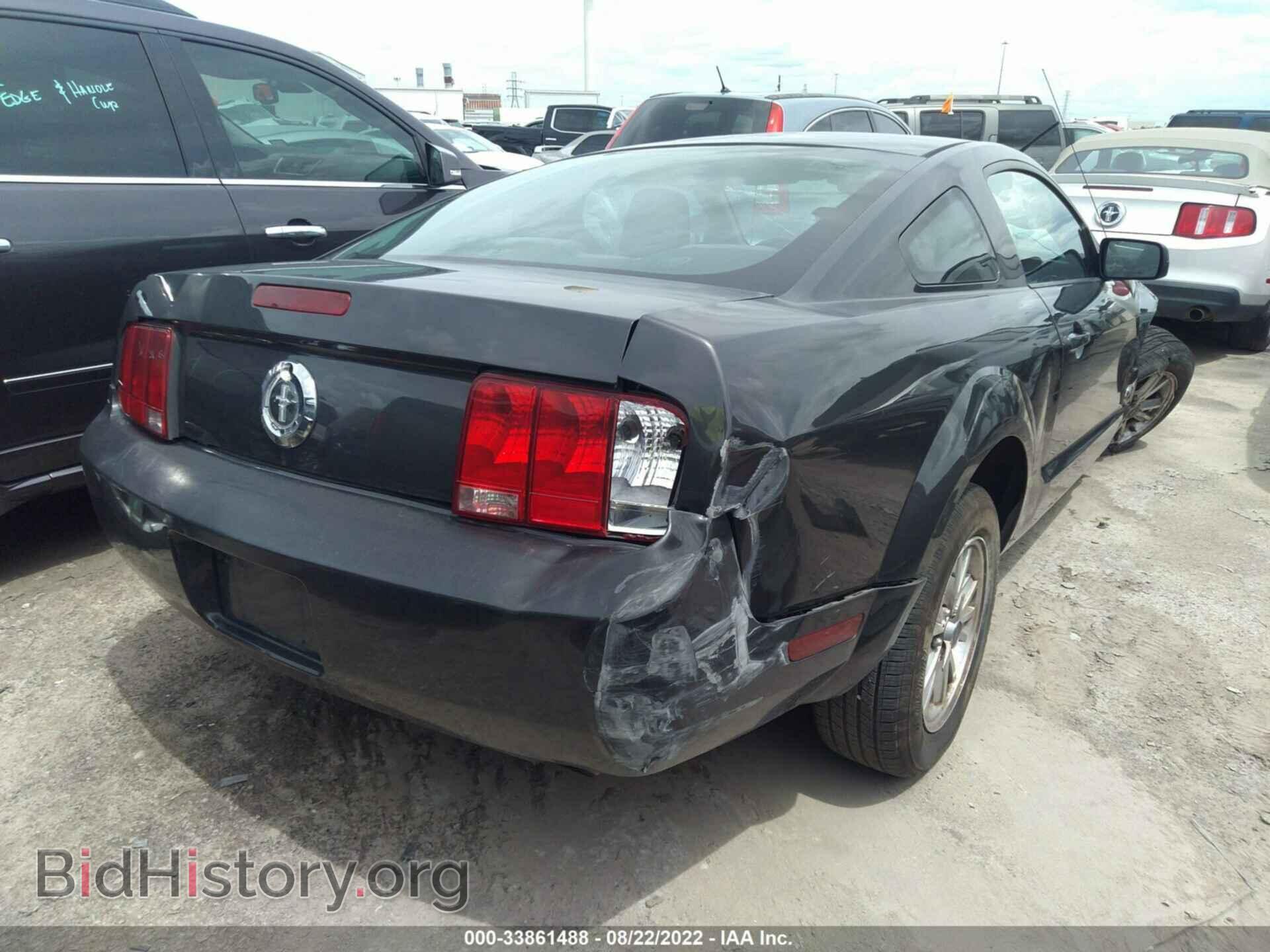 2008 FORD MUSTANG - VIN: 1ZVHT80N985166310 - Фото 4