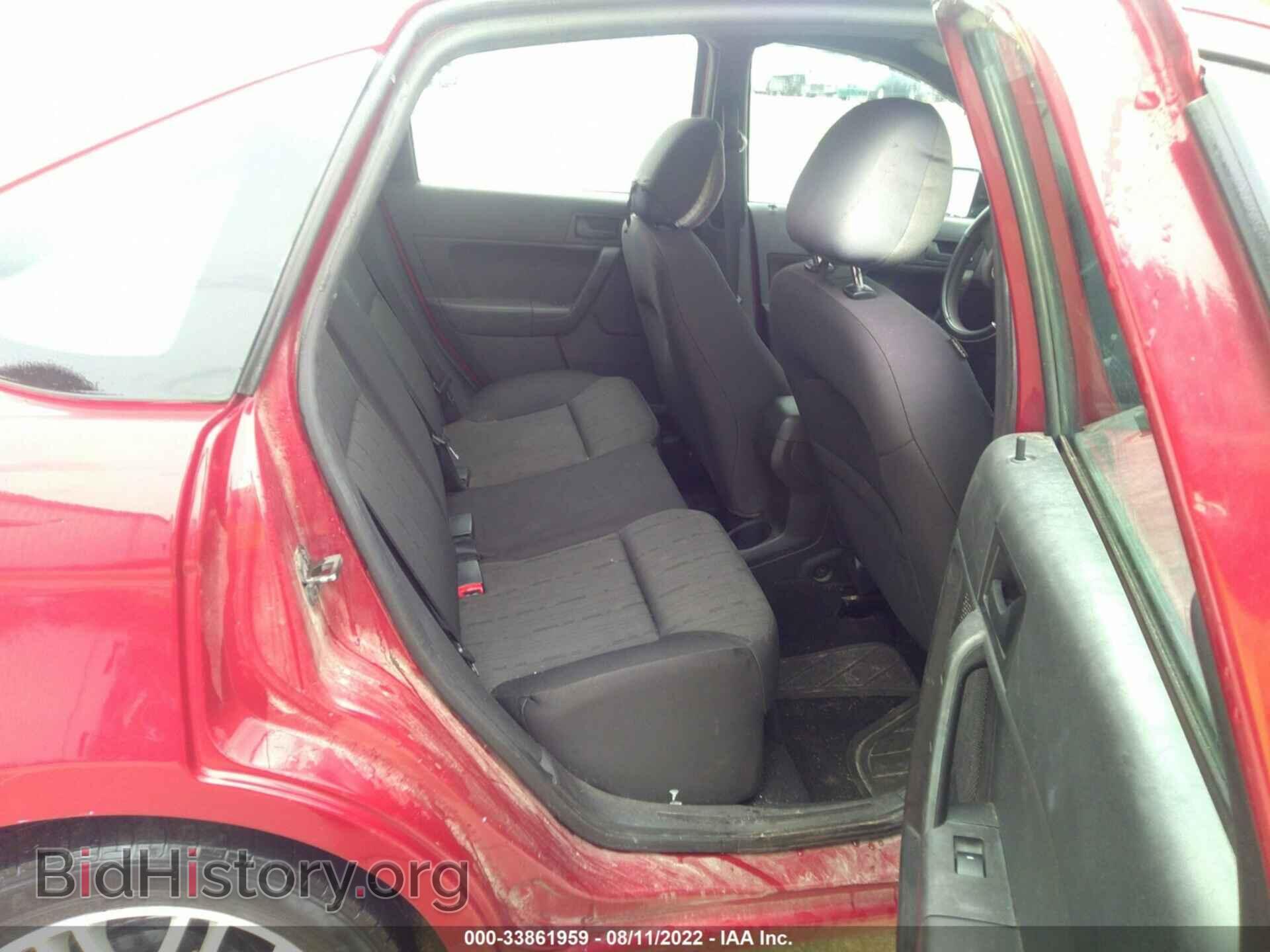 2011 FORD FOCUS - VIN: 1FAHP3FN9BW153033 - Photo 8