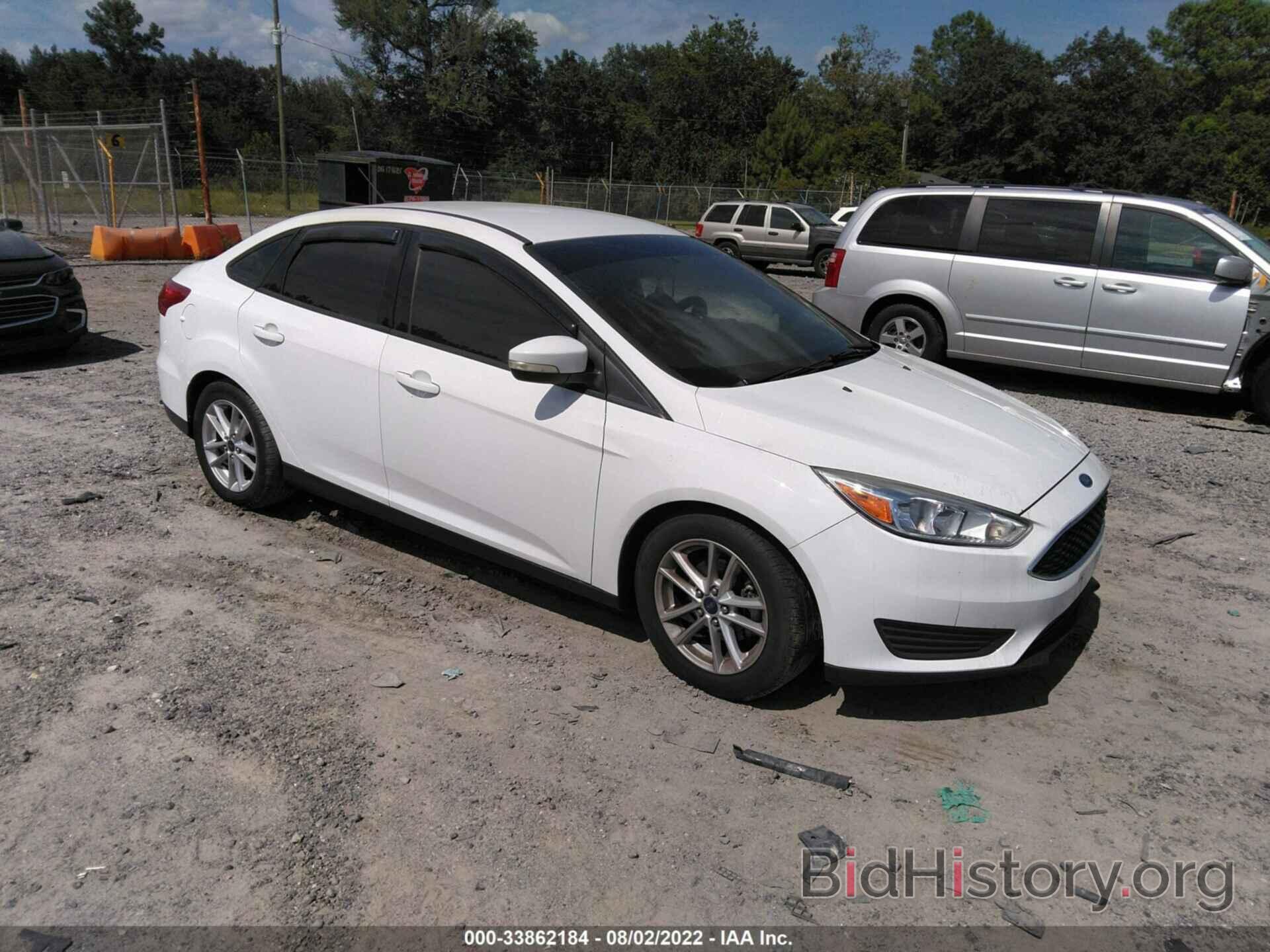 Photo 1FADP3F27FL353825 - FORD FOCUS 2015