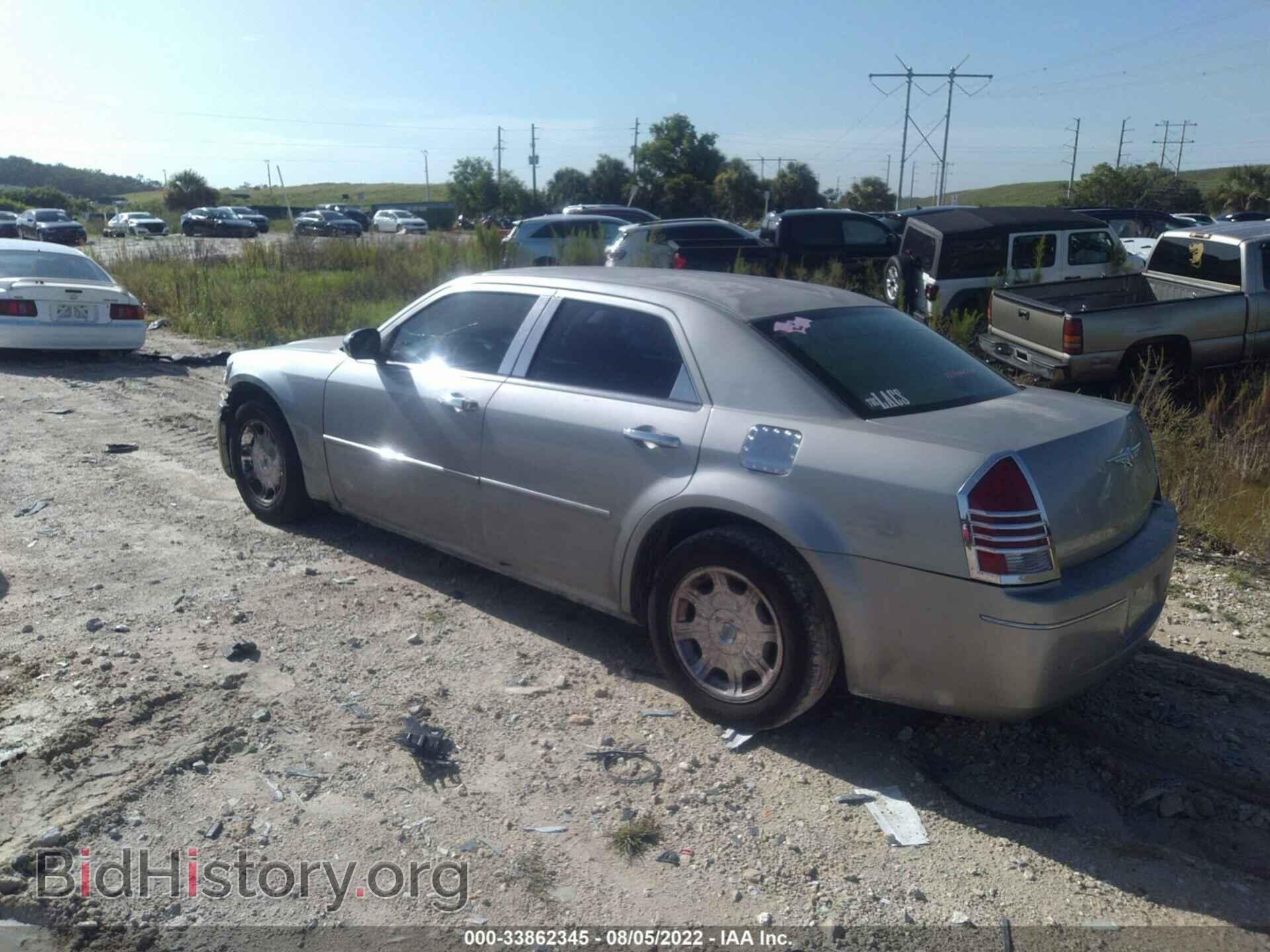 2006 CHRYSLER 300 - VIN: 2C3KA53G56H160038 - Фото 3