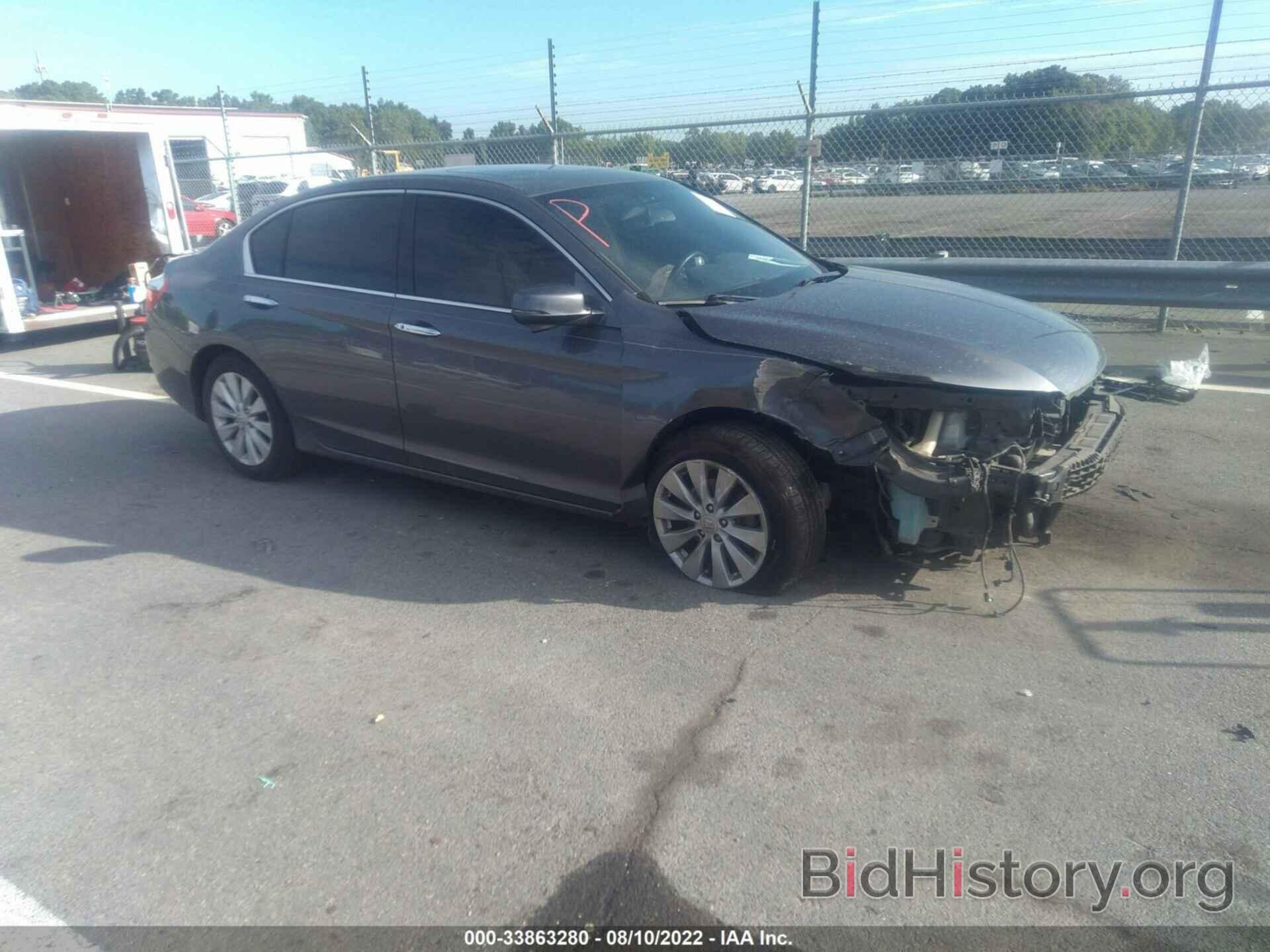 Photo 1HGCR3F82EA031660 - HONDA ACCORD SEDAN 2014