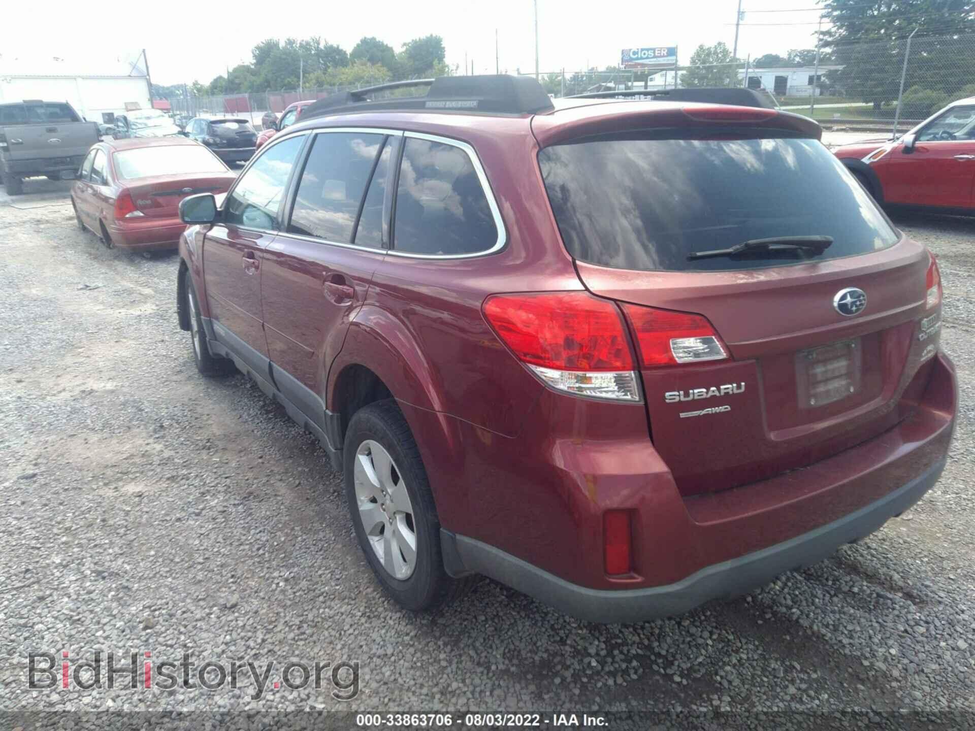 2011 SUBARU OUTBACK - VIN: 4S4BRCCC8B3437697 - Photo 3