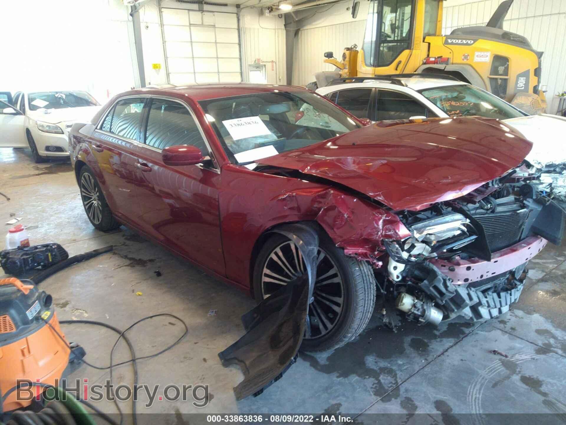 Photo 2C3CCABG5CH132972 - CHRYSLER 300 2012