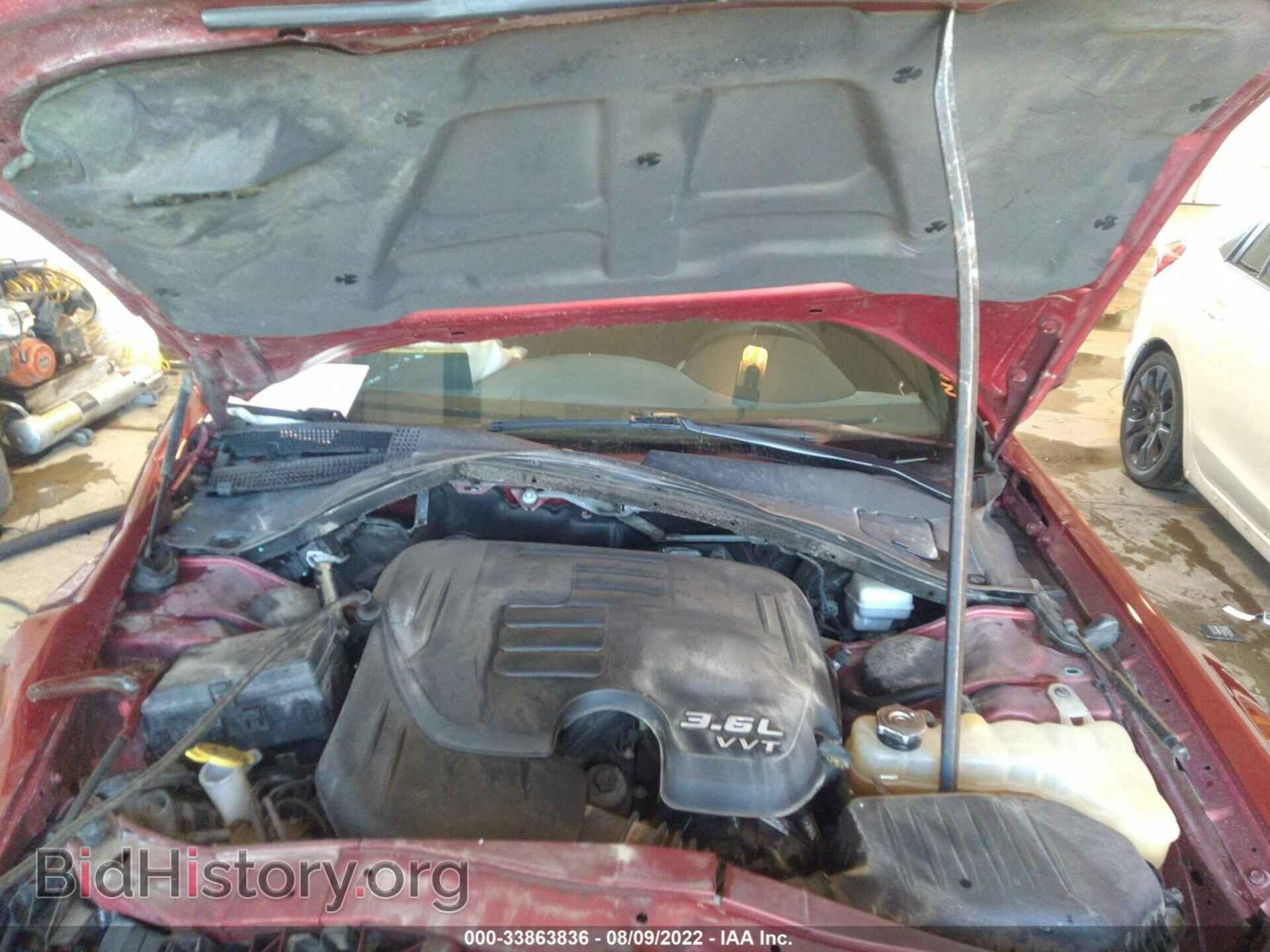 2012 CHRYSLER 300 - VIN: 2C3CCABG5CH132972 - Фото 10