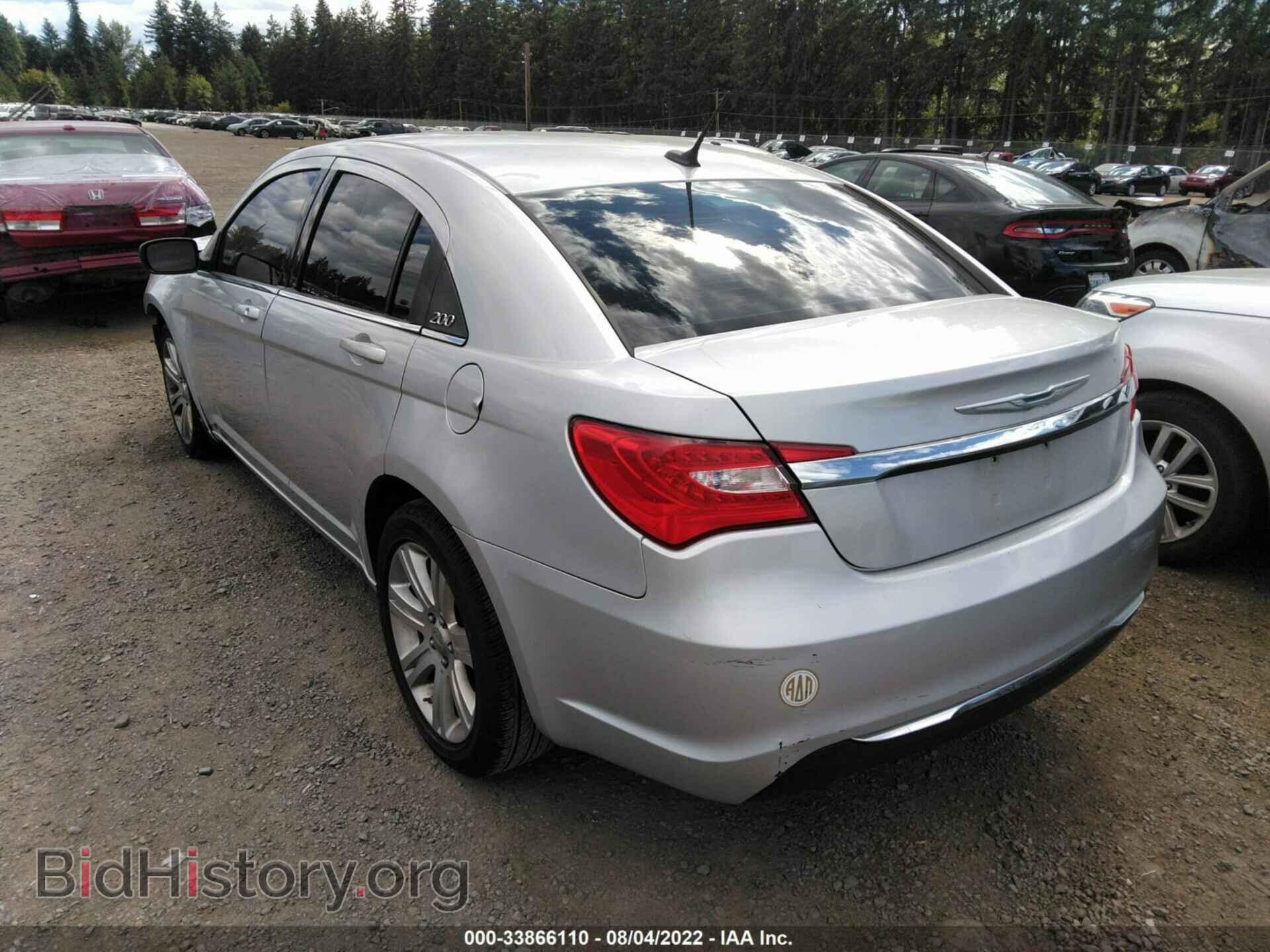 2012 CHRYSLER 200 - VIN: 1C3CCBAB0CN318647 - Фото 3