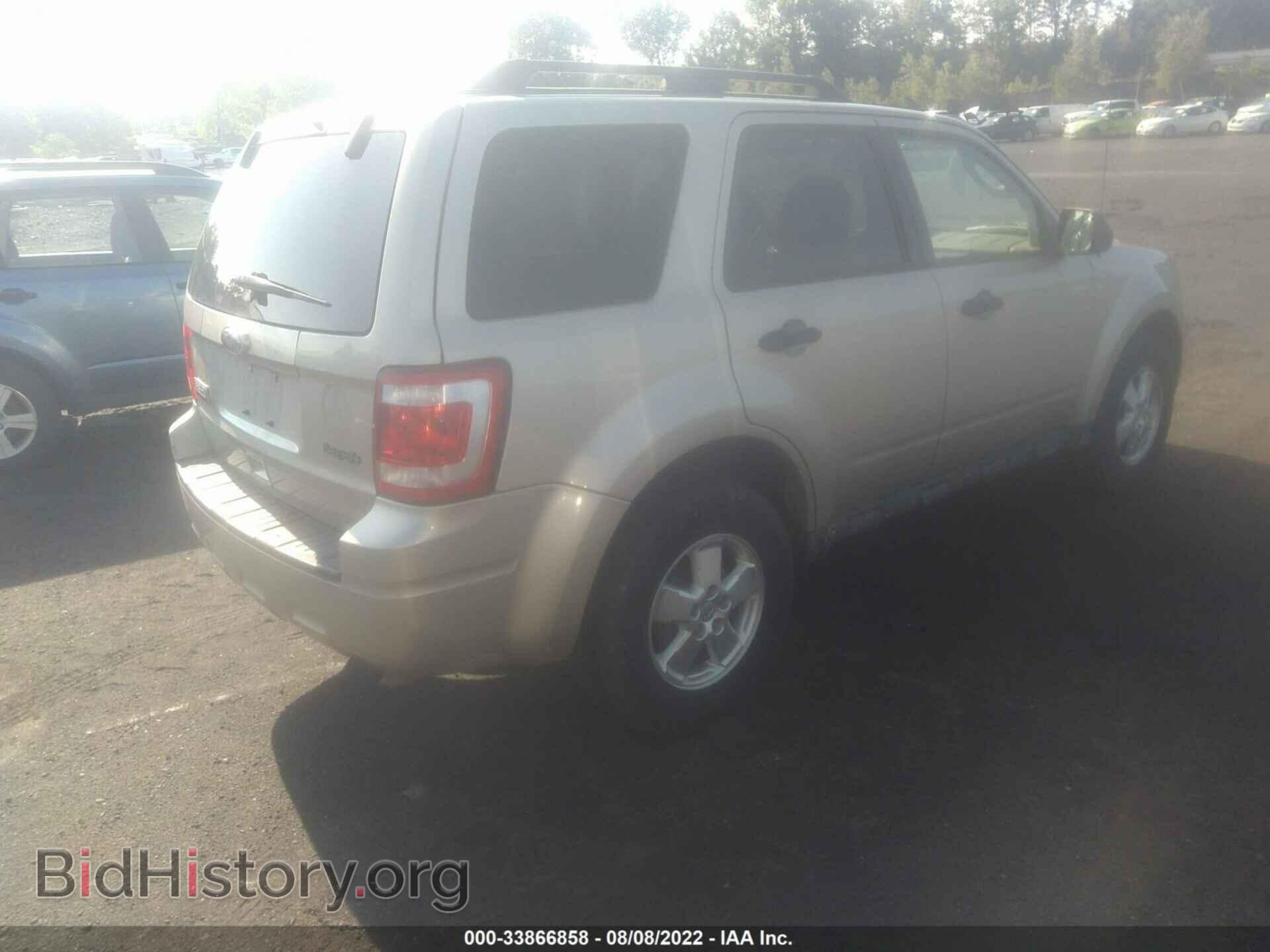 2011 FORD ESCAPE - VIN: 1FMCU9D77BKA03087 - Фото 4
