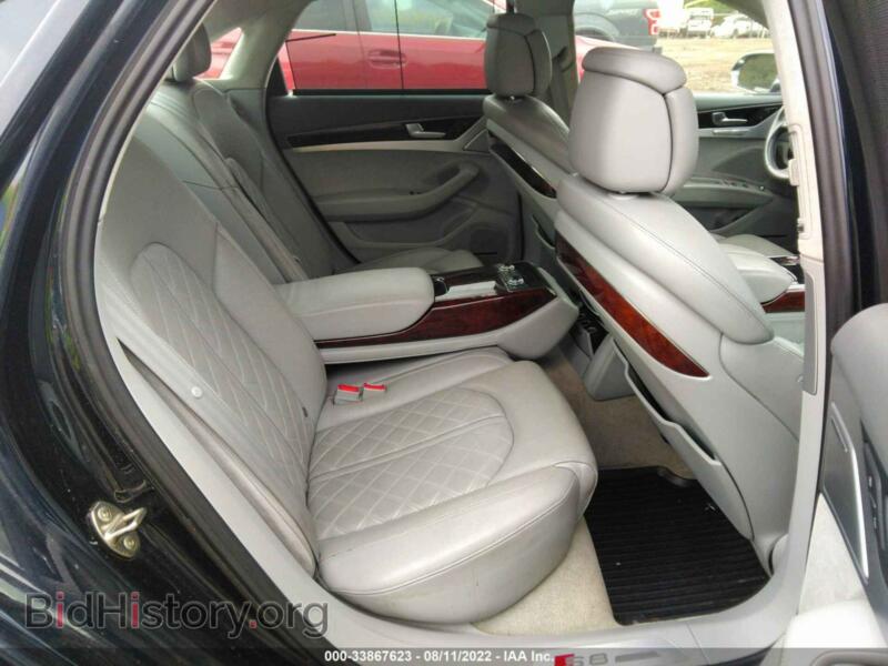 2014 Audi S8 (VIN WAUD2AFD9EN005748) — photo 8 of 11