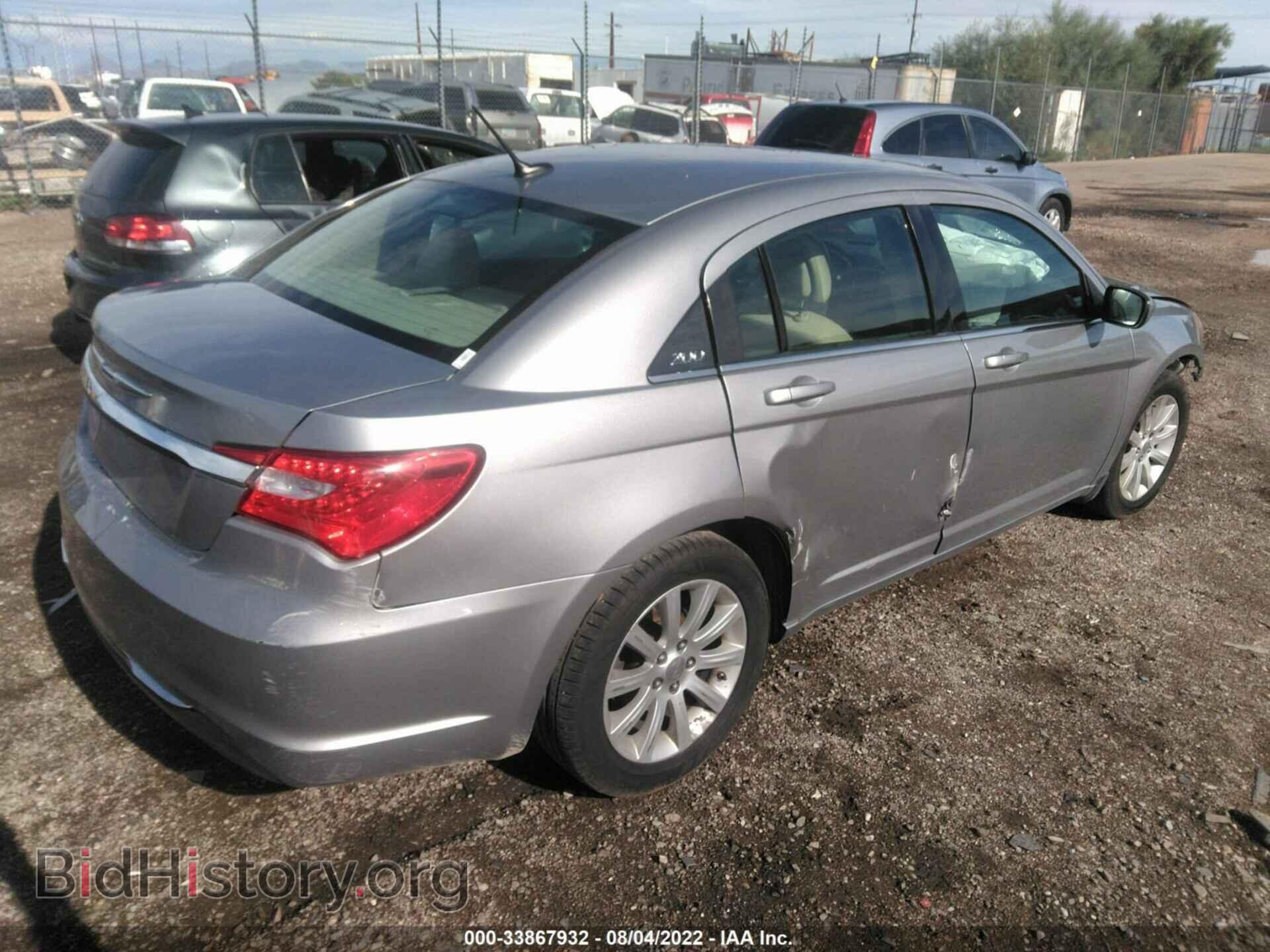 2013 CHRYSLER 200 - VIN: 1C3CCBBB9DN672280 - Photo 4