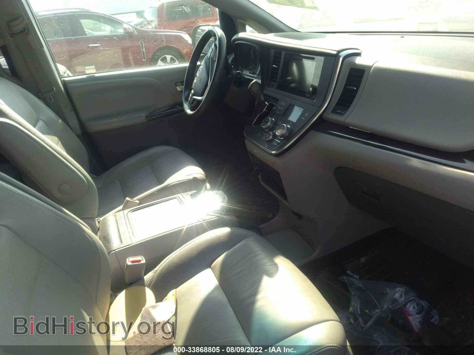 2017 TOYOTA SIENNA - VIN: 5TDDZ3DC0HS166329 - Фото 5