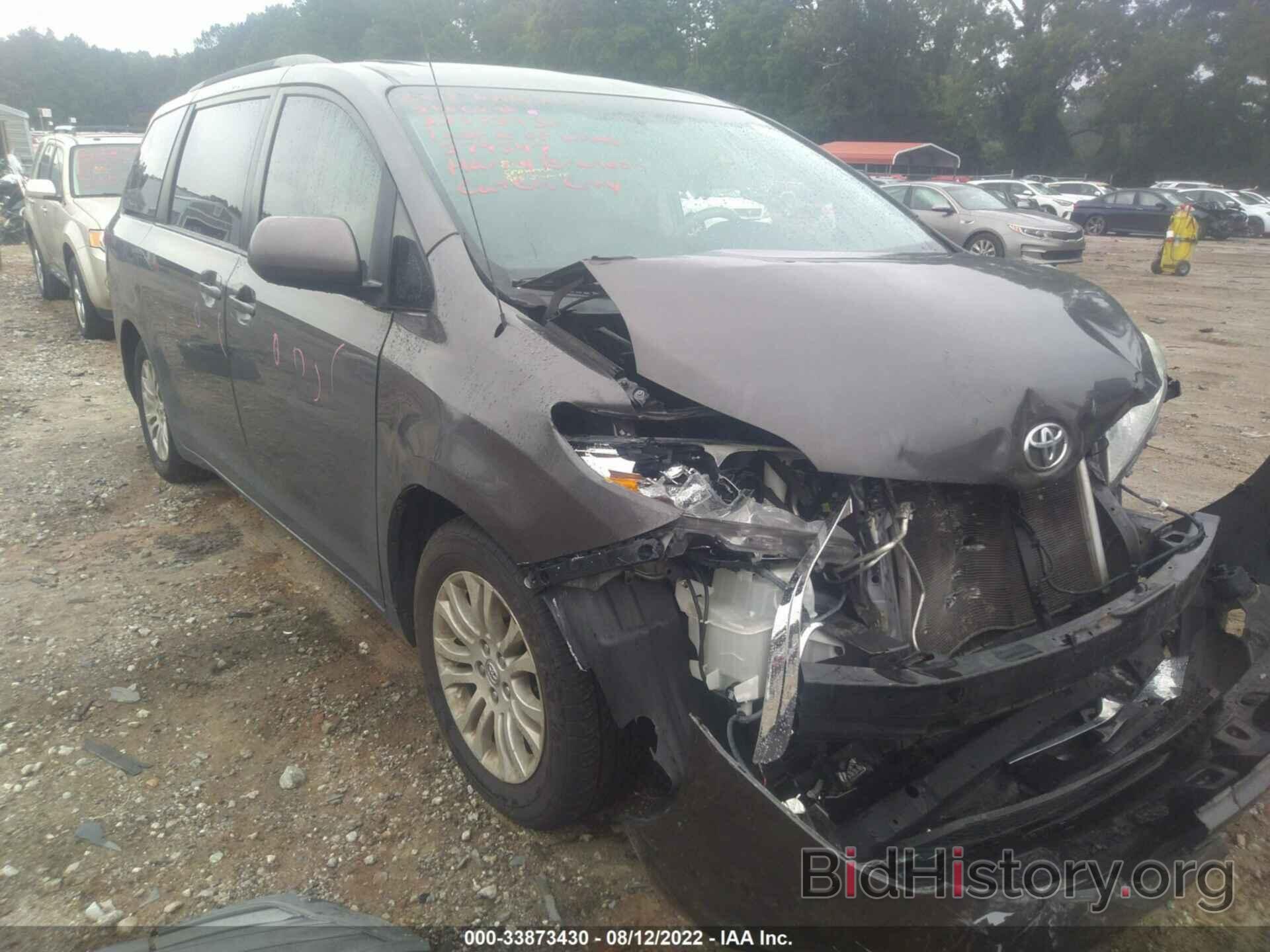 Photo 5TDYK3DC4DS379347 - TOYOTA SIENNA 2013