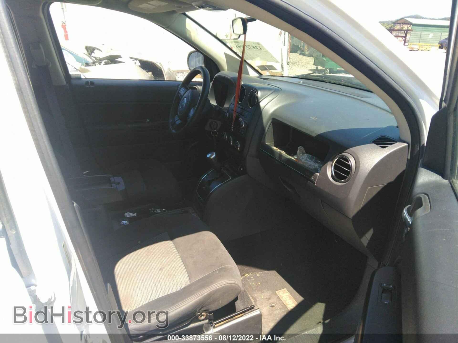 2011 JEEP COMPASS - VIN: 1J4NF1FB9BD282048 - Photo 5