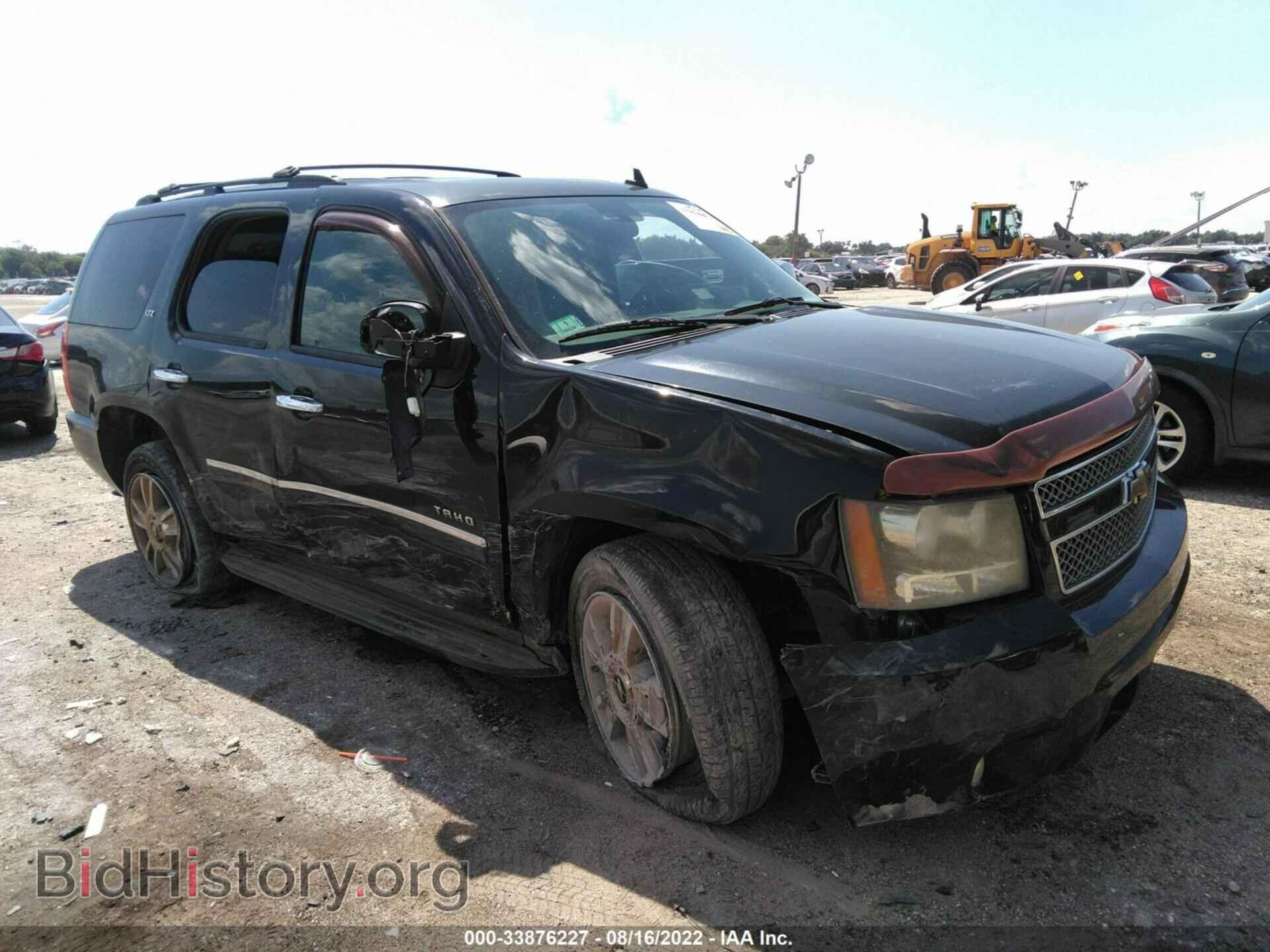 Фотография 1GNUKCE00AR101730 - CHEVROLET TAHOE 2010