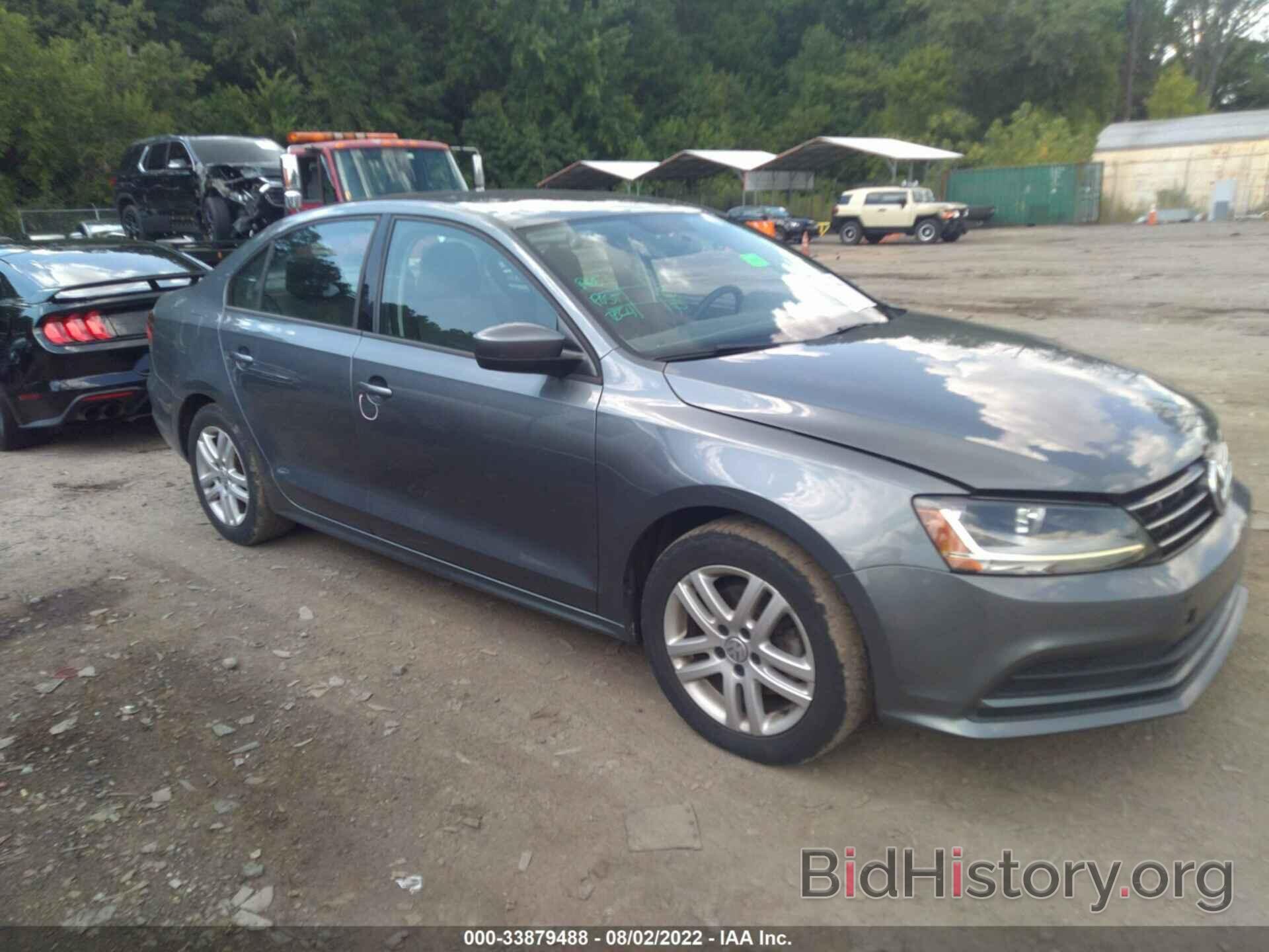 Photo 3VW2B7AJ0JM263748 - VOLKSWAGEN JETTA 2018