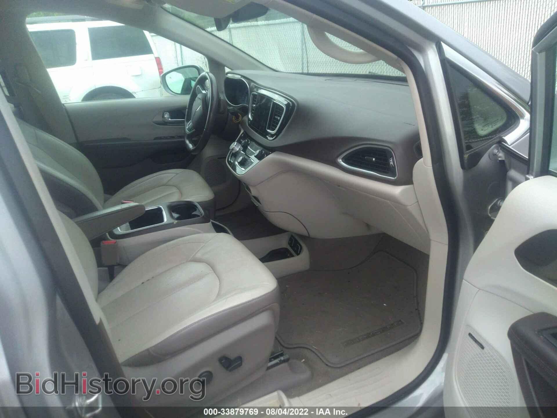 2017 CHRYSLER PACIFICA - VIN: 2C4RC1EG9HR778017 - Photo 5