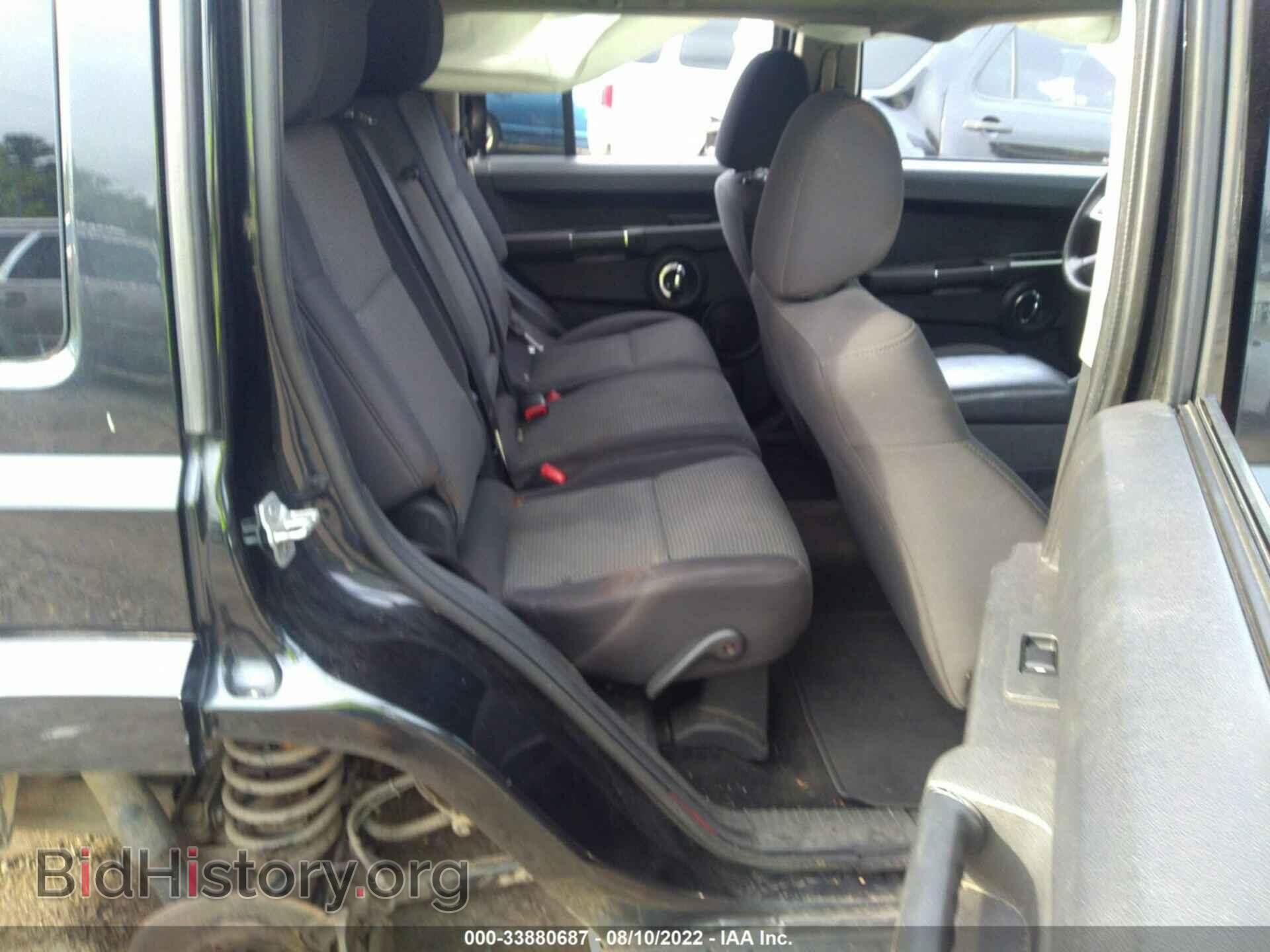 2010 JEEP COMMANDER - VIN: 1J4RG4GK1AC158830 - Фото 8