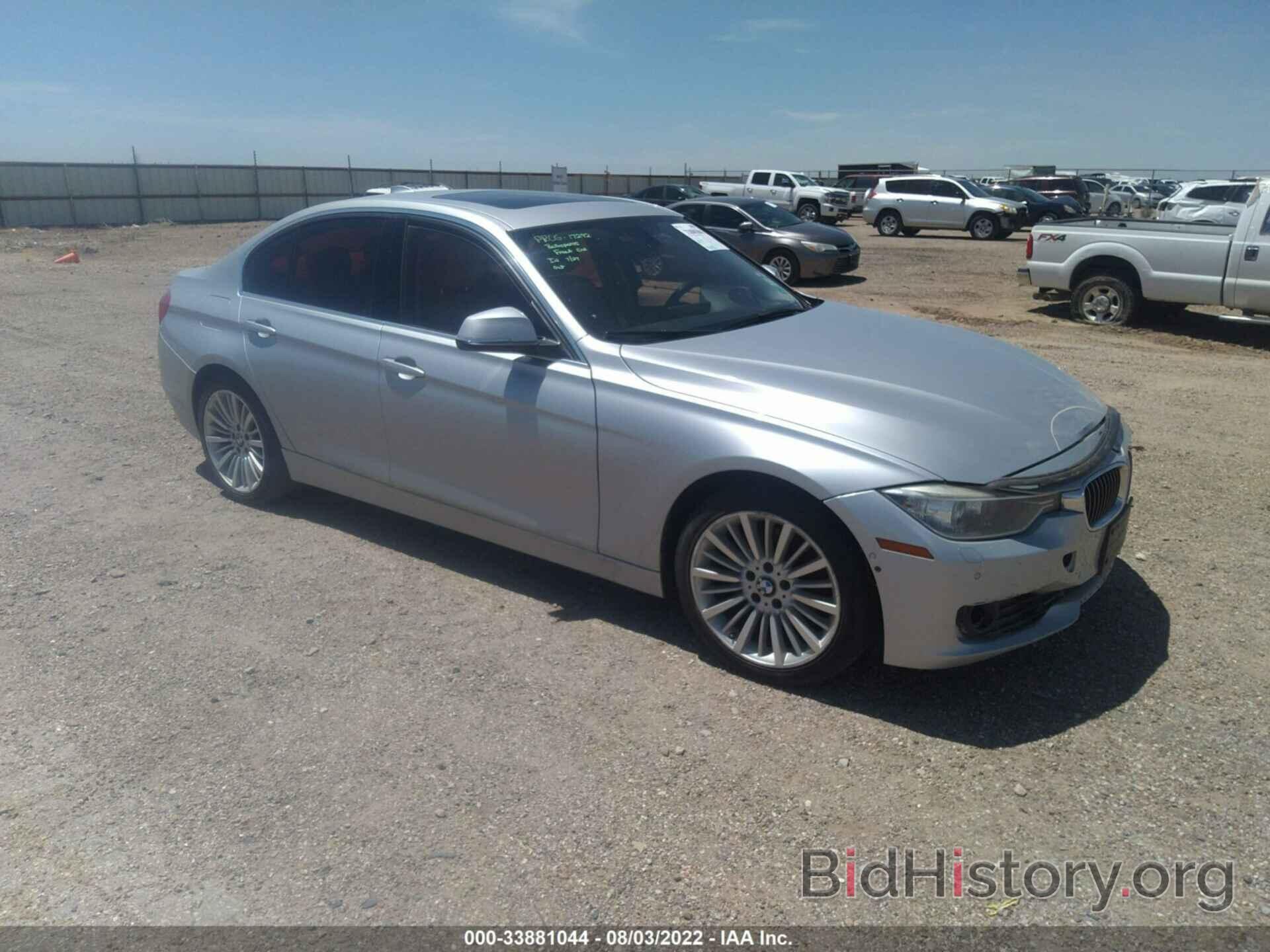 Photo WBA3A5C51DF356391 - BMW 3 SERIES 2013