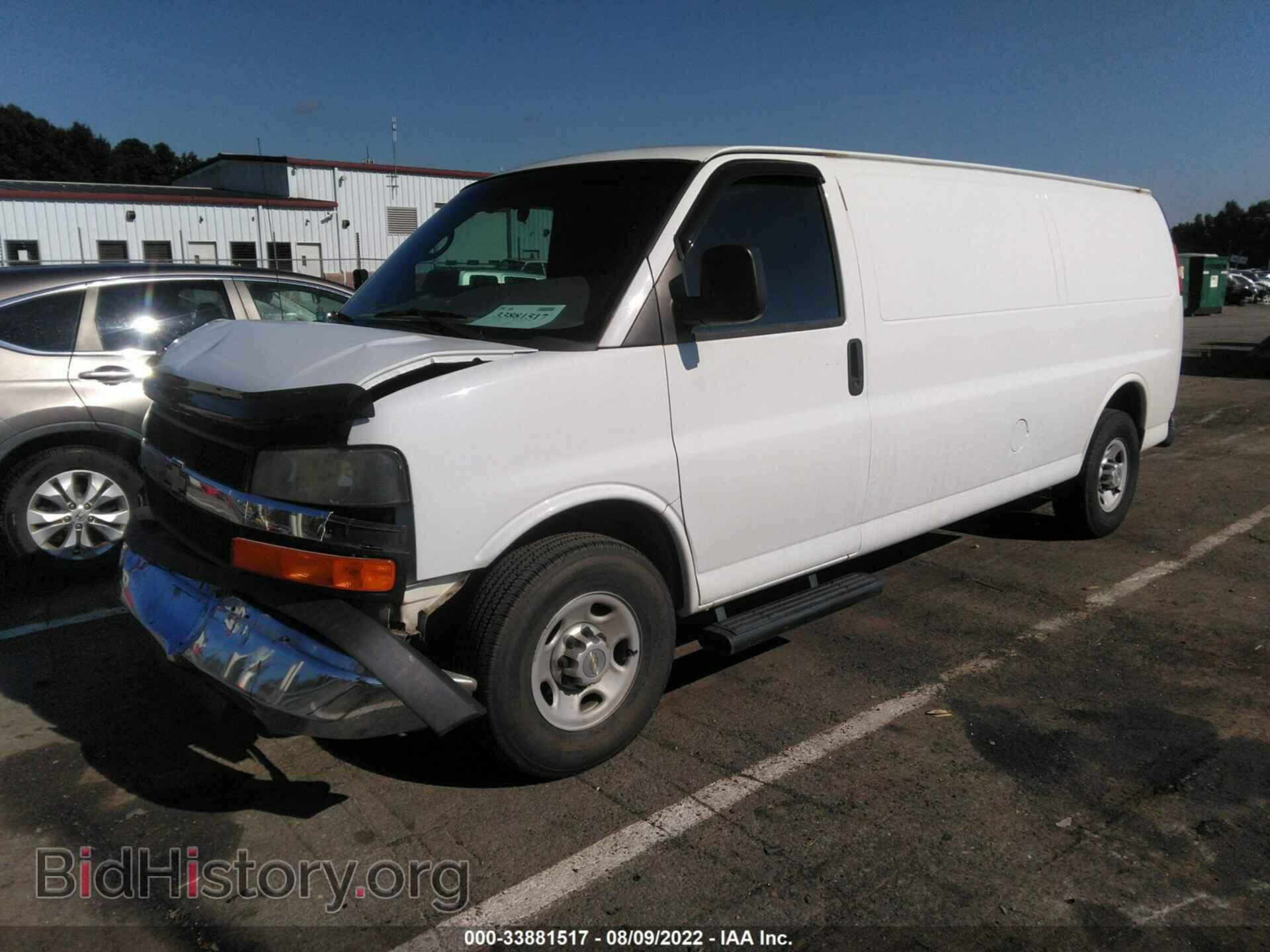 2014 CHEVROLET EXPRESS CARGO VAN - VIN: 1GCWGGCA5E1147709 - Фото 2