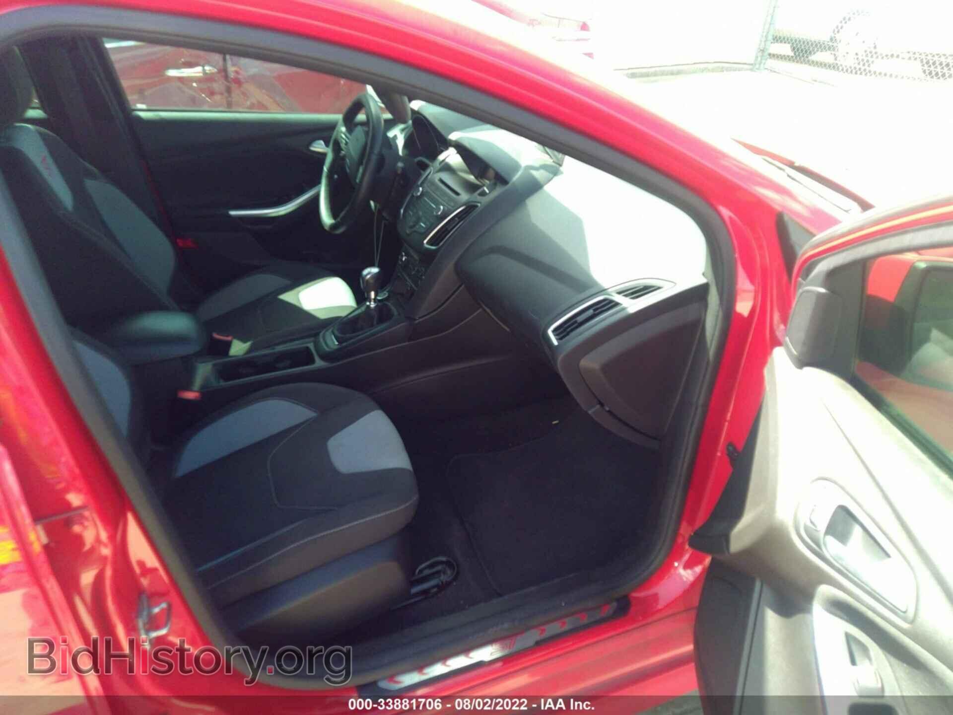 2016 FORD FOCUS - VIN: 1FADP3L94GL351050 - Photo 5