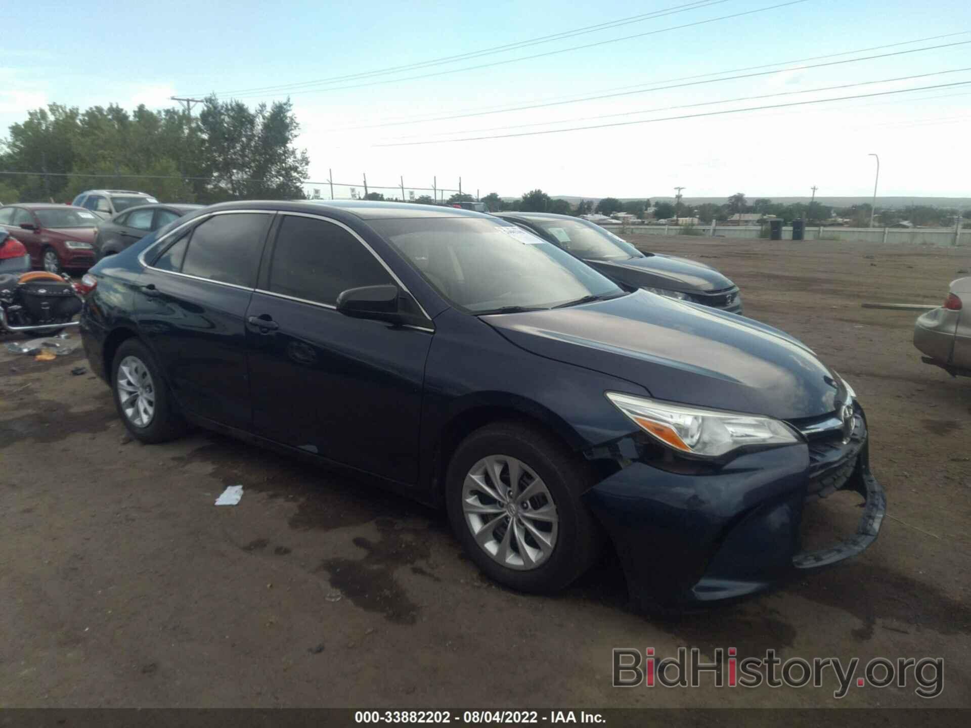 Photo 4T4BF1FK5FR507937 - TOYOTA CAMRY 2015