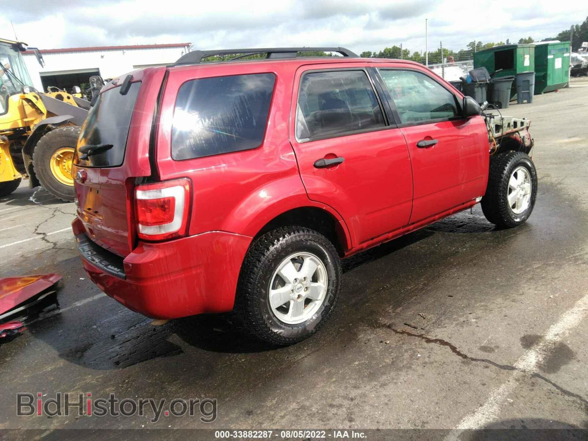 2011 FORD ESCAPE - VIN: 1FMCU0D74BKB90249 - Фото 4