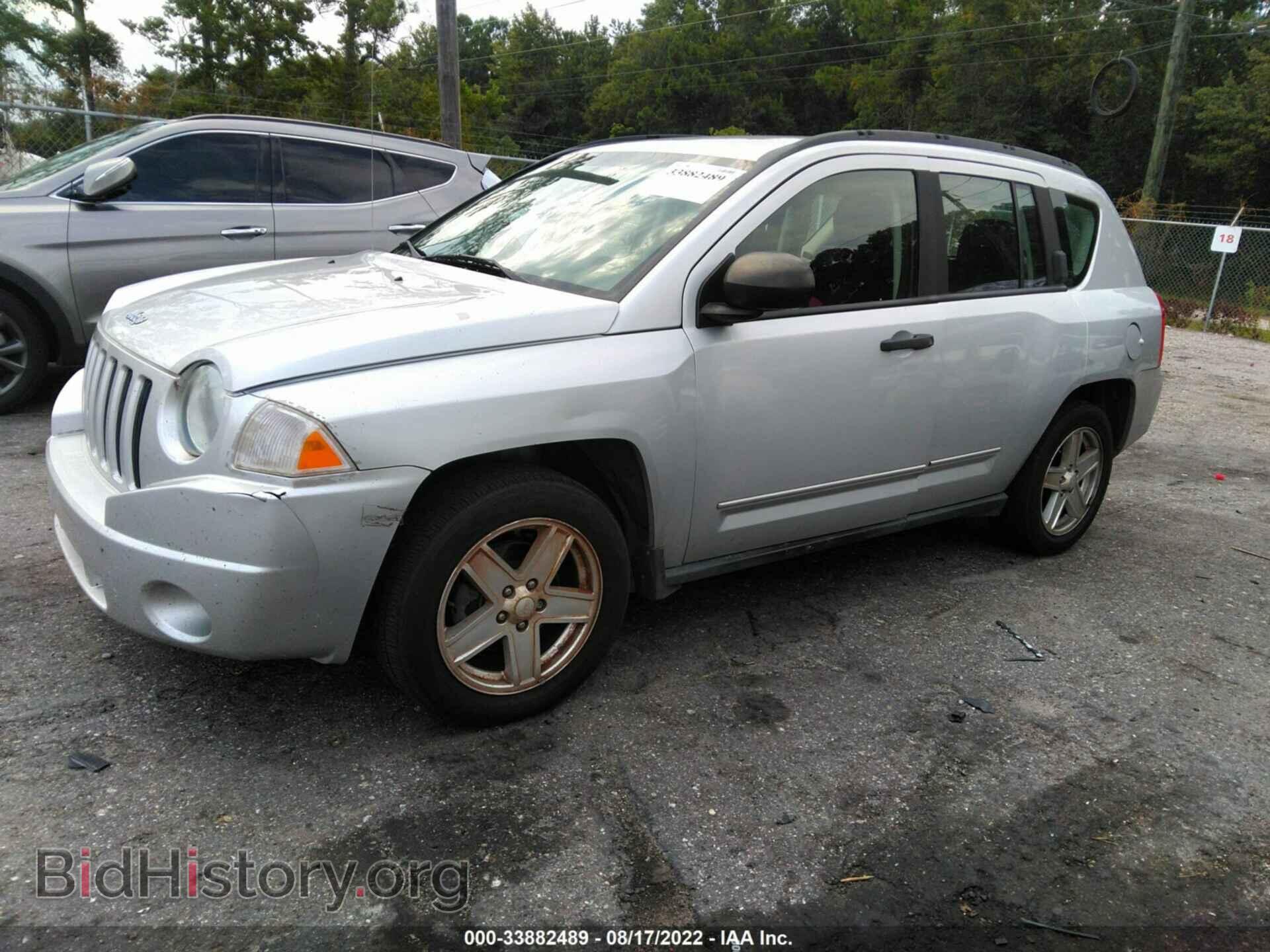 2009 JEEP COMPASS - VIN: 1J4FF47BX9D188937 - Фото 2