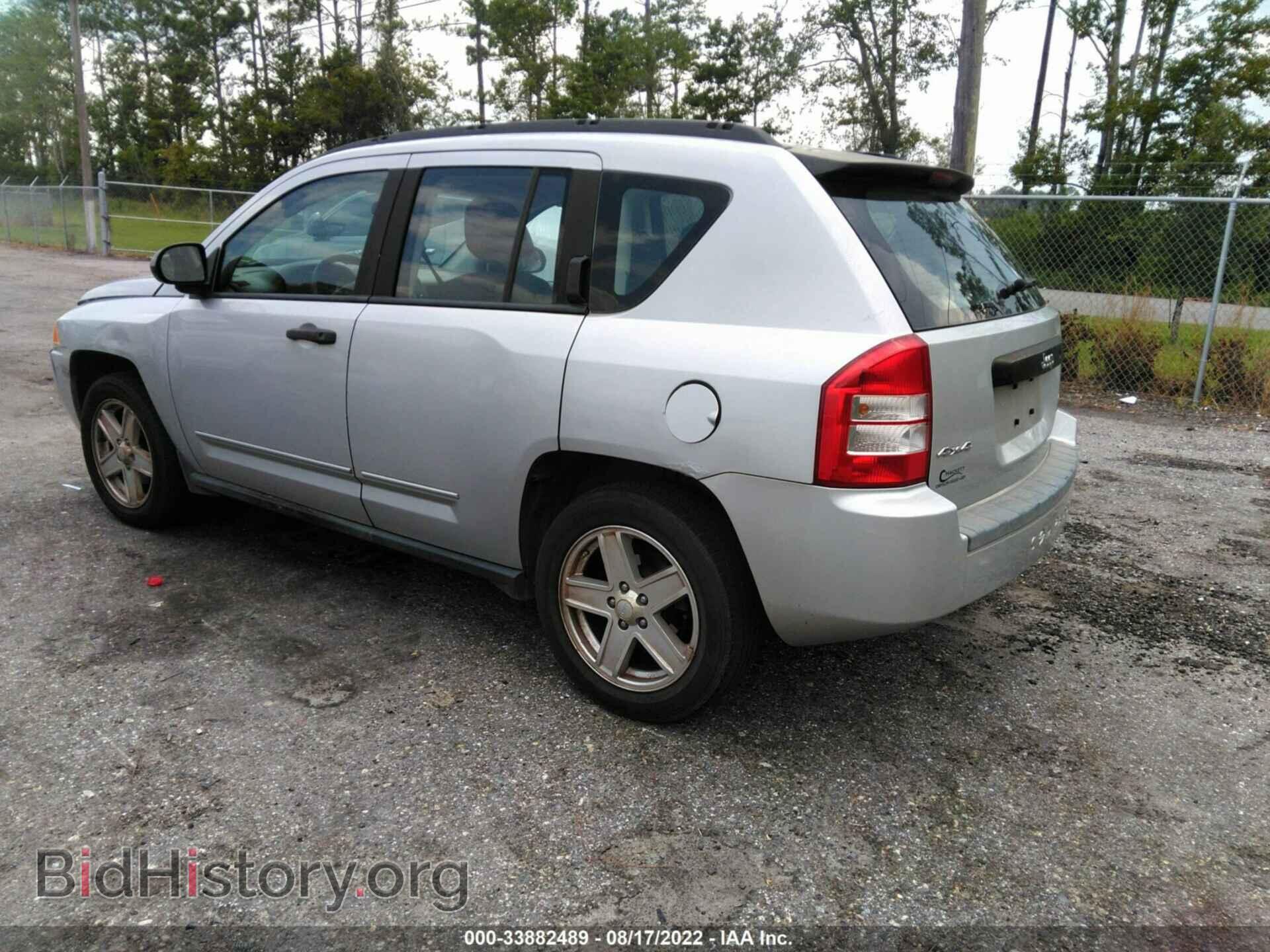 2009 JEEP COMPASS - VIN: 1J4FF47BX9D188937 - Фото 3