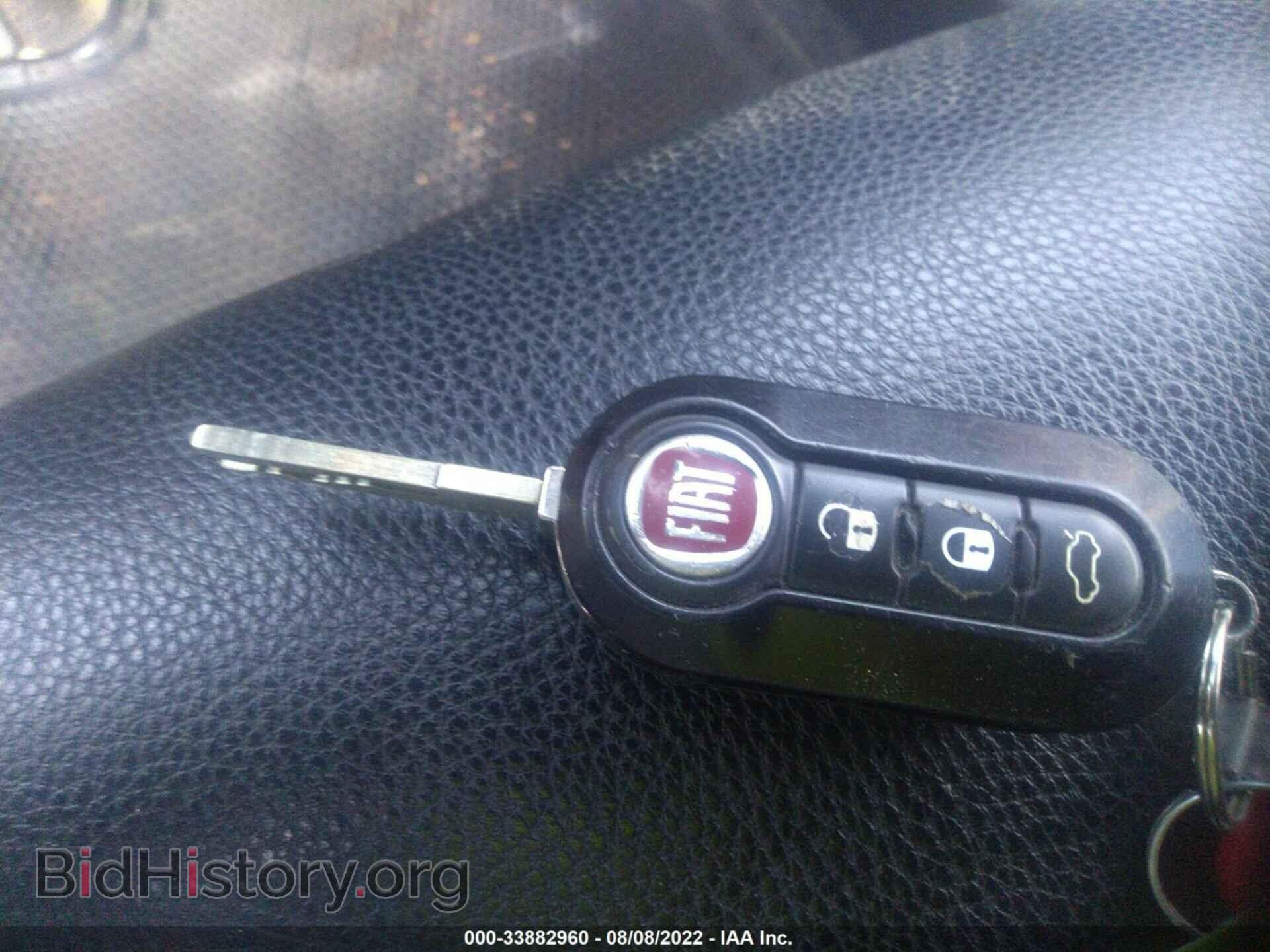 2015 FIAT 500 - VIN: 3C3CFFBR2FT500929 - Фото 11