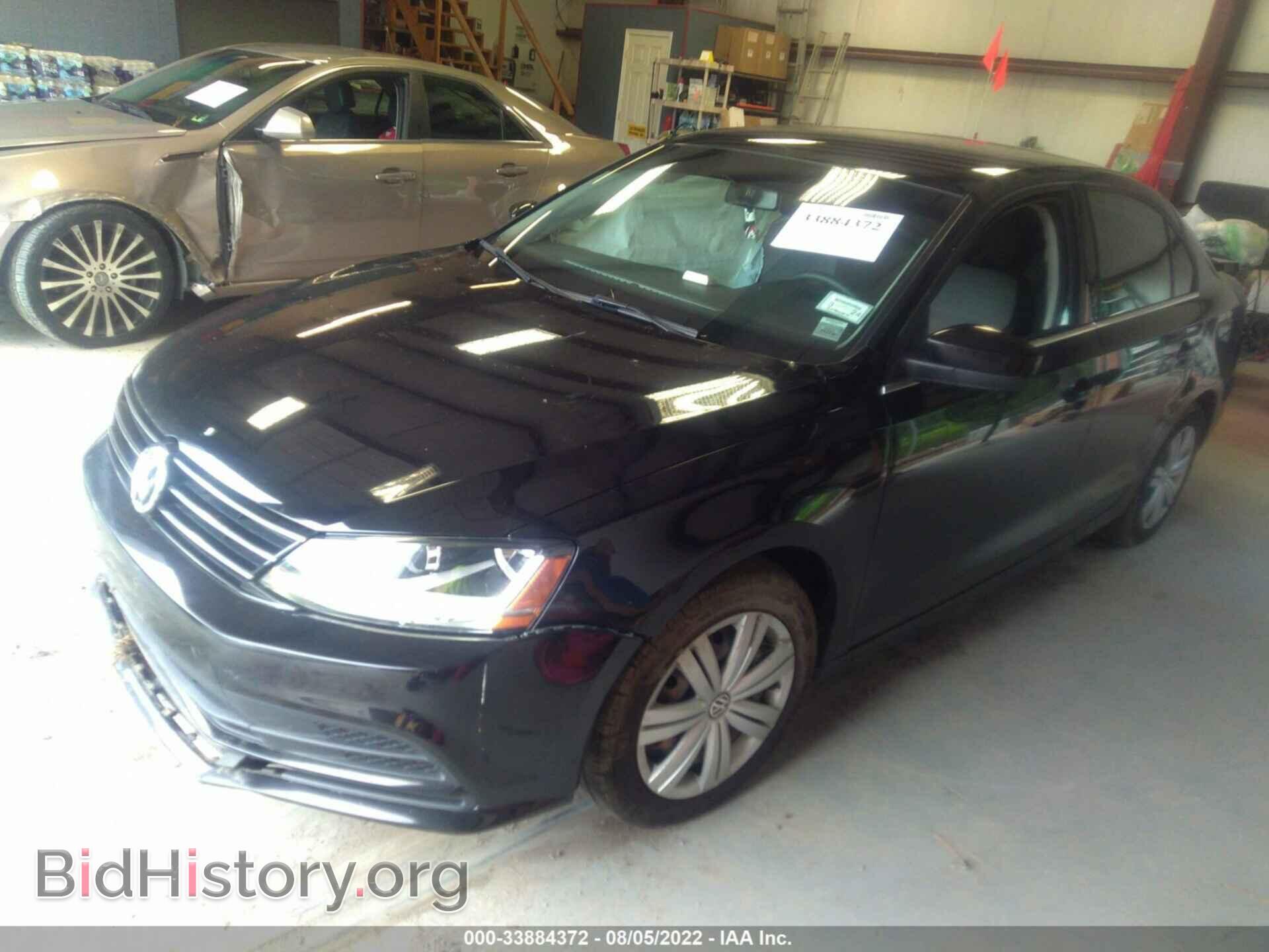 2017 VOLKSWAGEN JETTA - VIN: 3VW2B7AJ2HM317044 - Фото 2