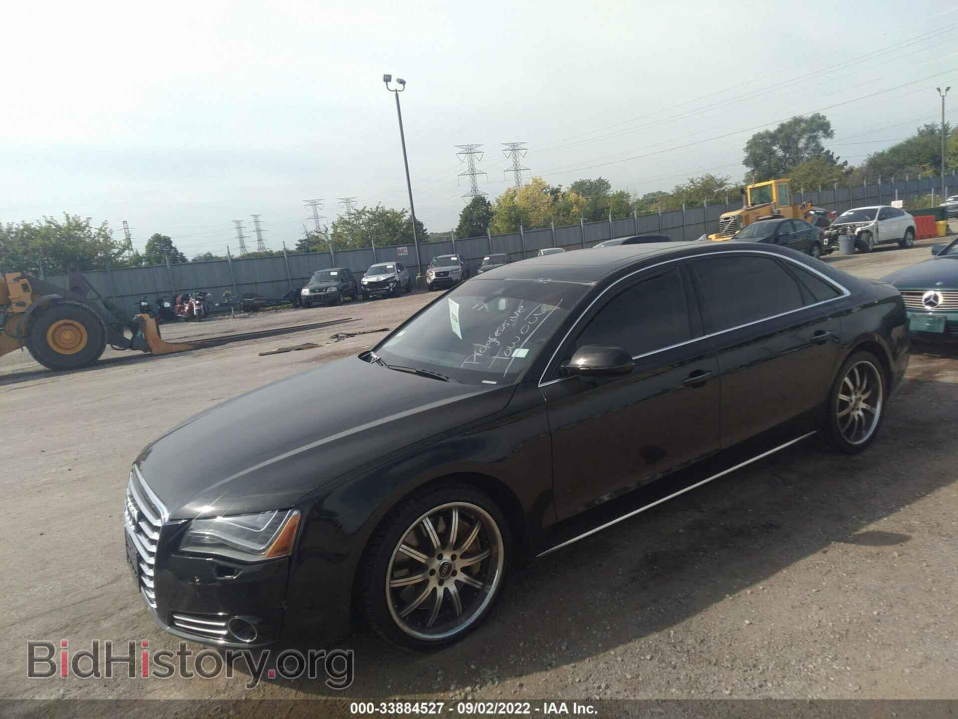 2011 AUDI A8 L - VIN: WAURVAFD8BN011596 - Фото 2