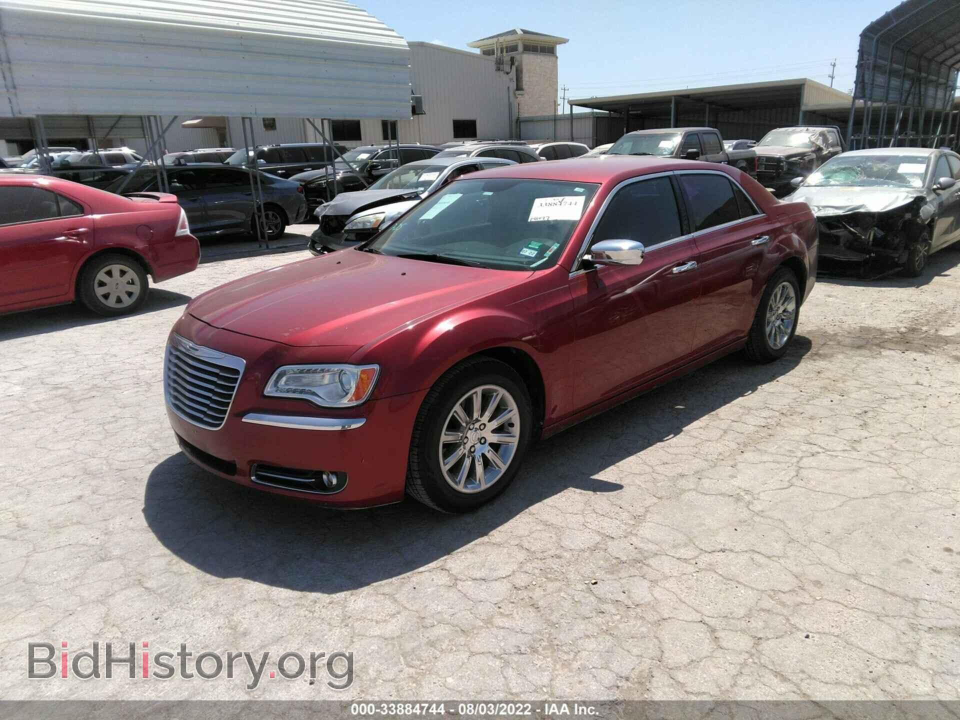 2014 CHRYSLER 300 - VIN: 2C3CCAEG3EH382192 - Фото 2