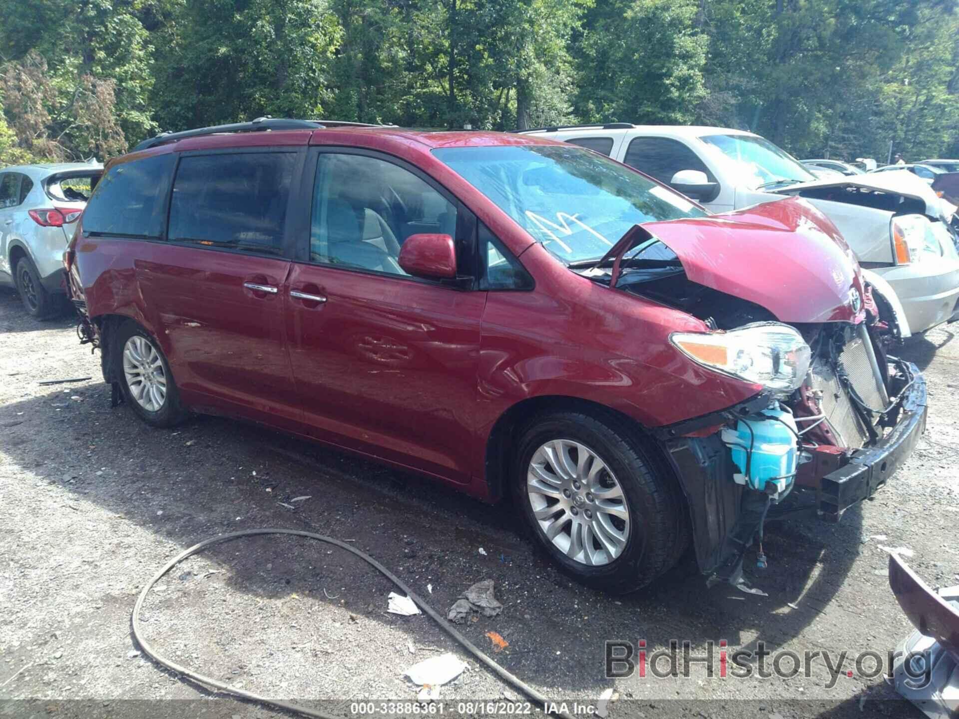 Фотография 5TDYK3DC4FS536765 - TOYOTA SIENNA 2015