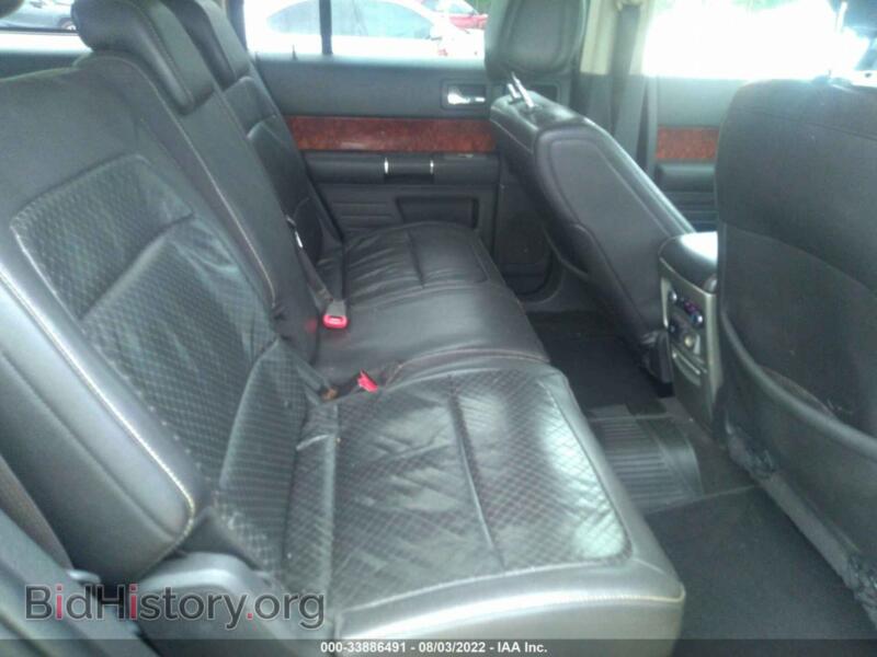 2011 Ford FLEX (VIN 2FMGK5DC0BBD11385) — фото 8 из 11
