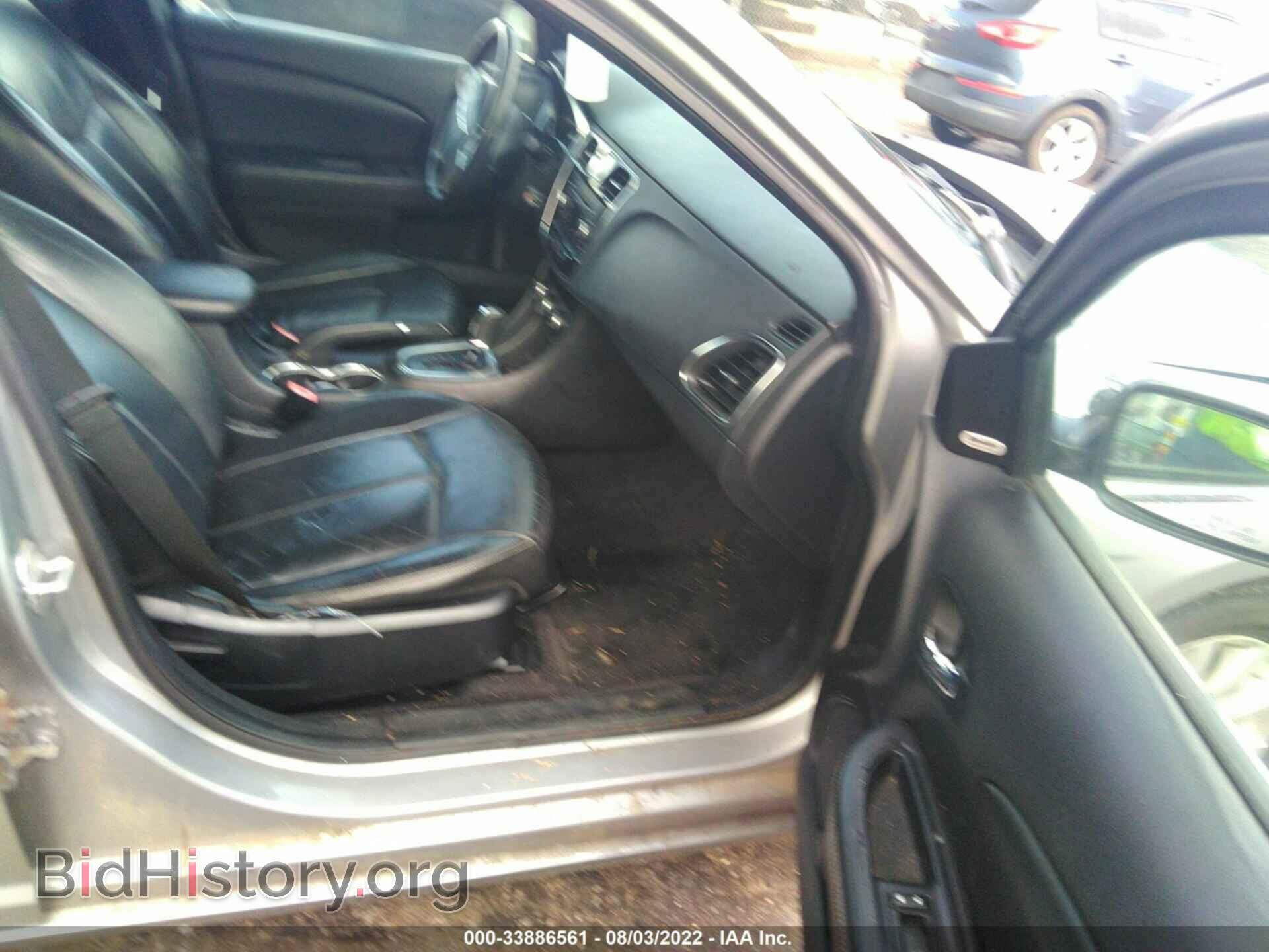 2013 CHRYSLER 200 - VIN: 1C3CCBCG8DN591300 - Photo 5