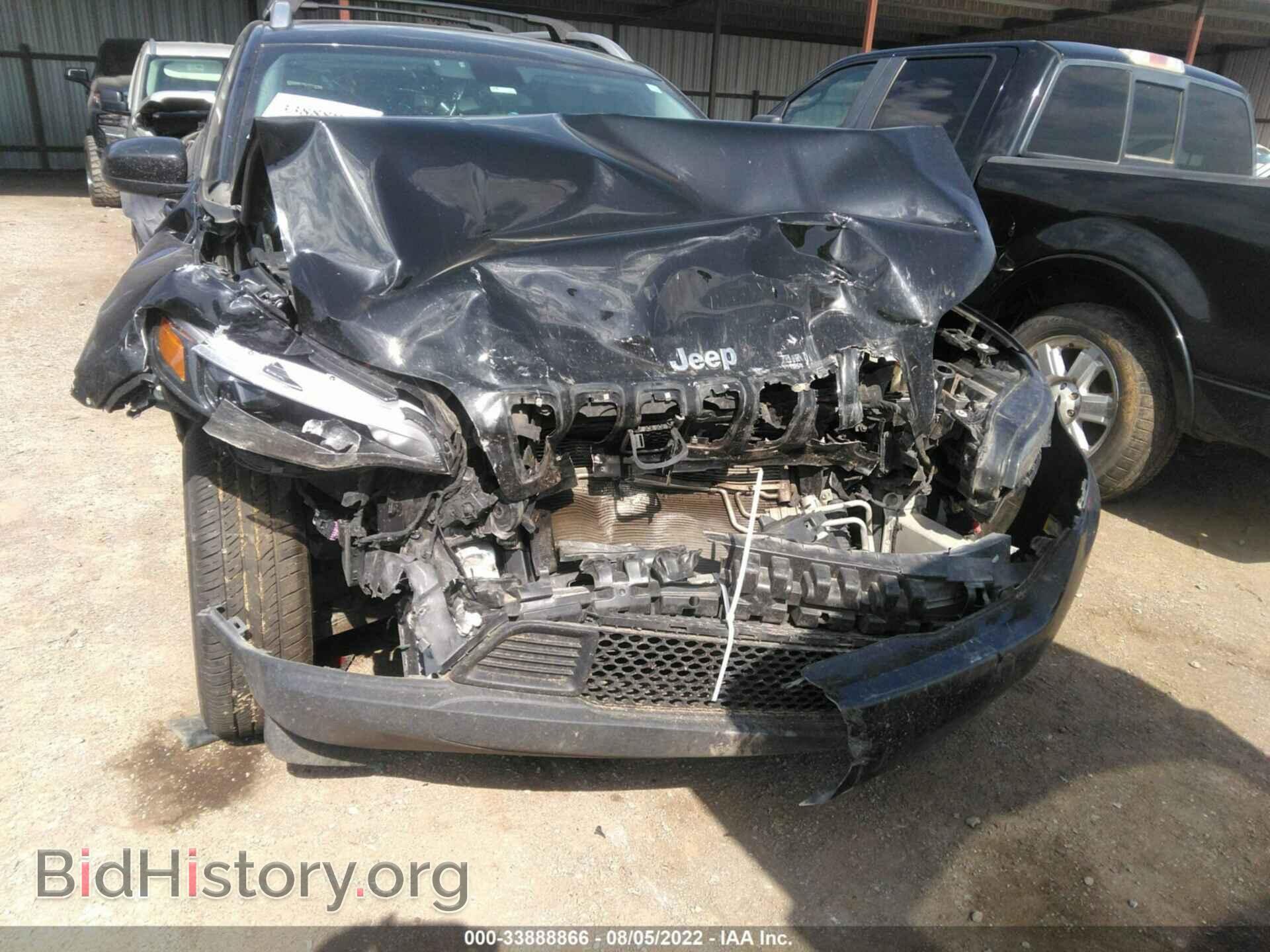 2020 JEEP CHEROKEE - VIN: 1C4PJLCBXLD581191 - Фото 6