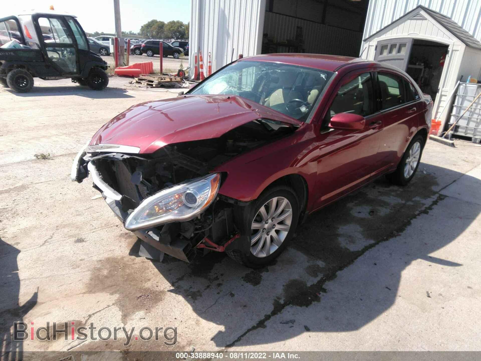2013 CHRYSLER 200 - VIN: 1C3CCBBB6DN505357 - Фото 2