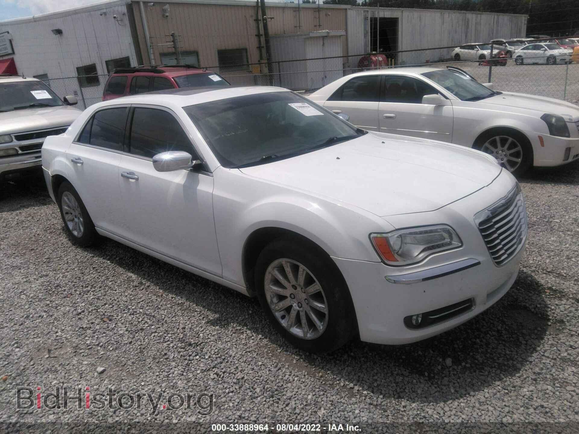 Фотография 2C3CA5CG0BH559373 - CHRYSLER 300 2011
