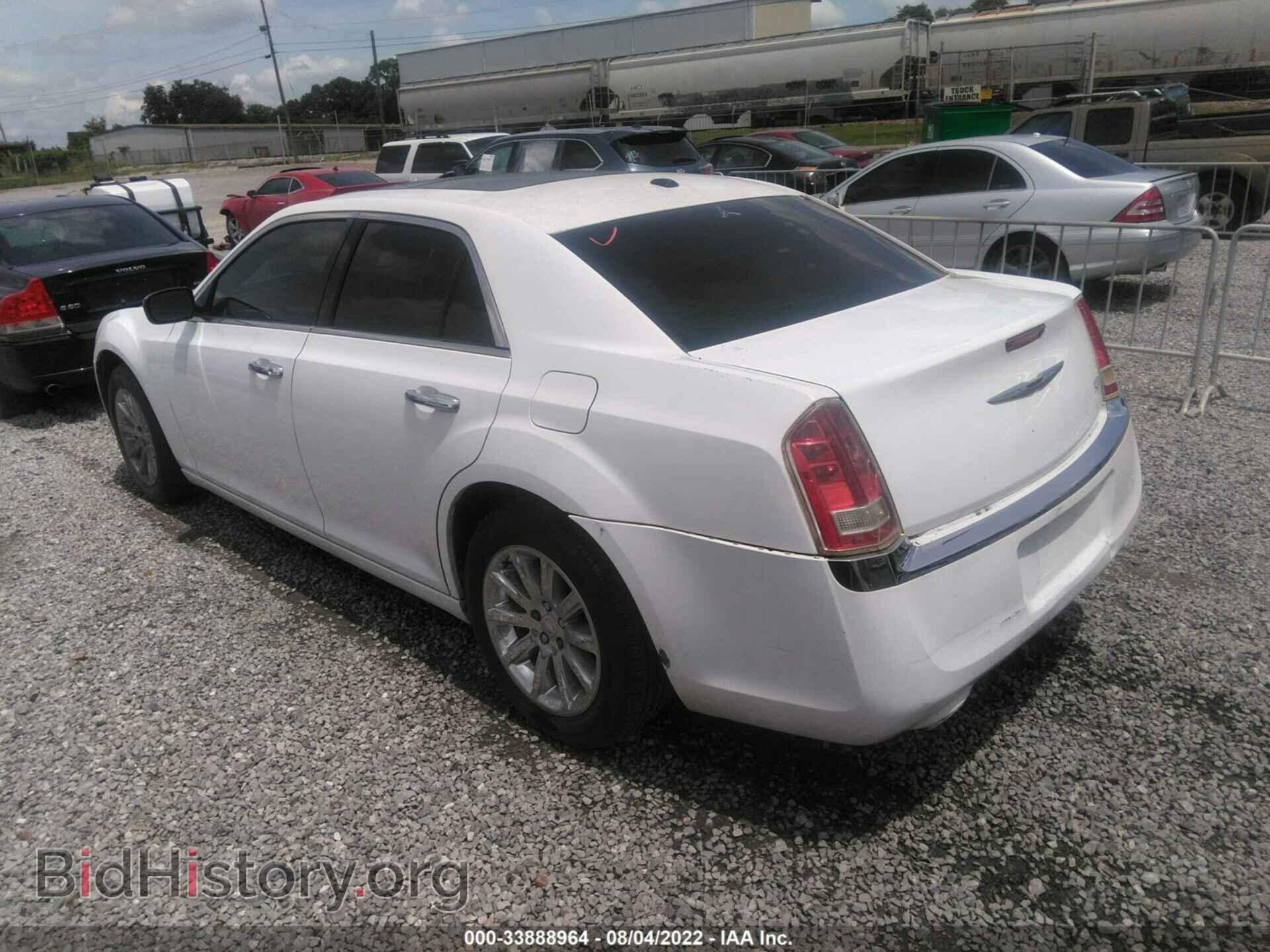 2011 CHRYSLER 300 - VIN: 2C3CA5CG0BH559373 - Фото 3