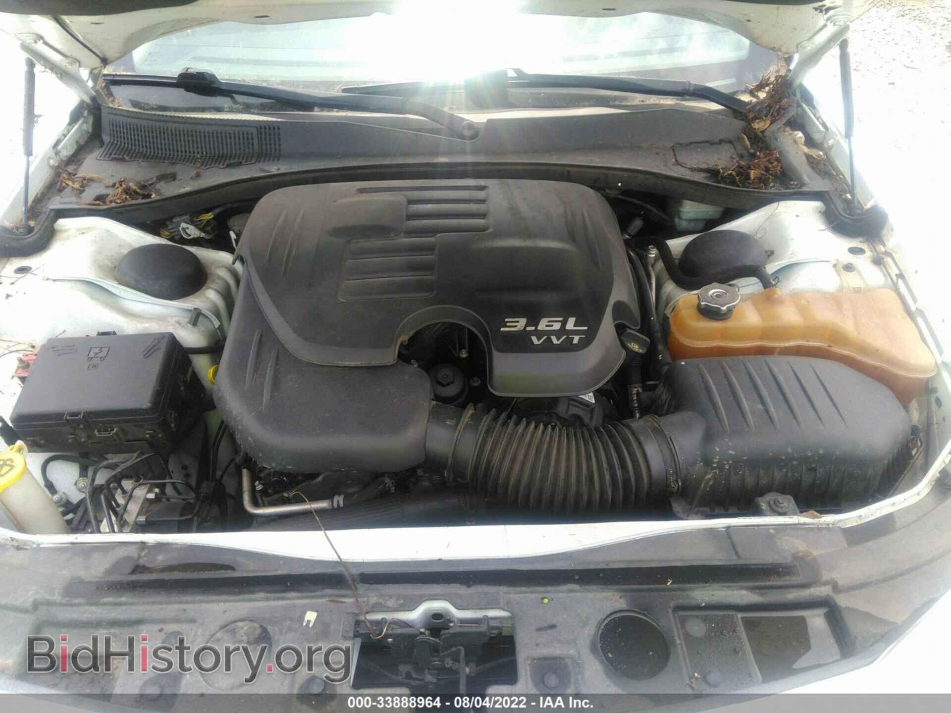 2011 CHRYSLER 300 - VIN: 2C3CA5CG0BH559373 - Фото 10
