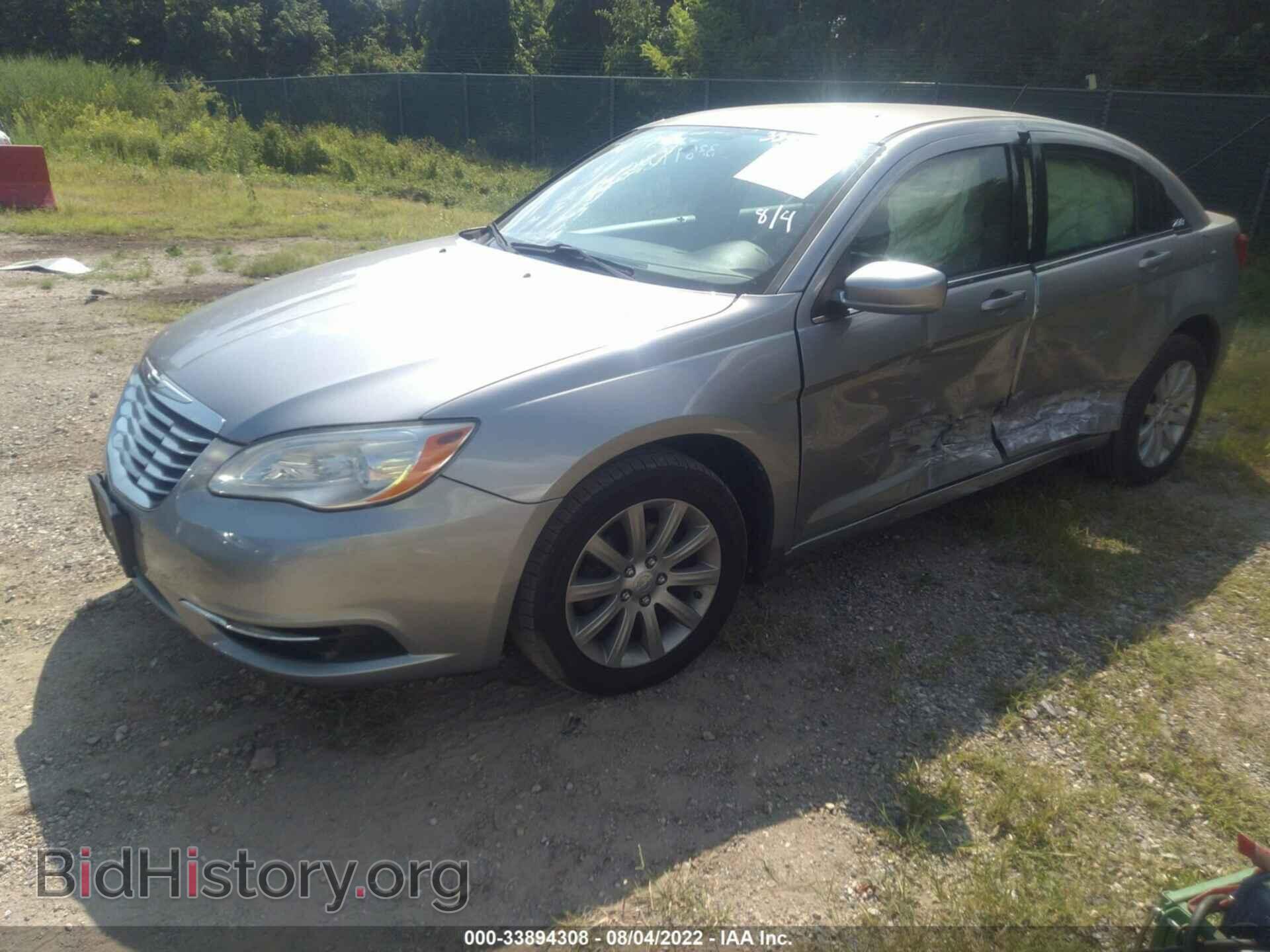 2013 CHRYSLER 200 - VIN: 1C3CCBBB0DN763888 - Photo 2