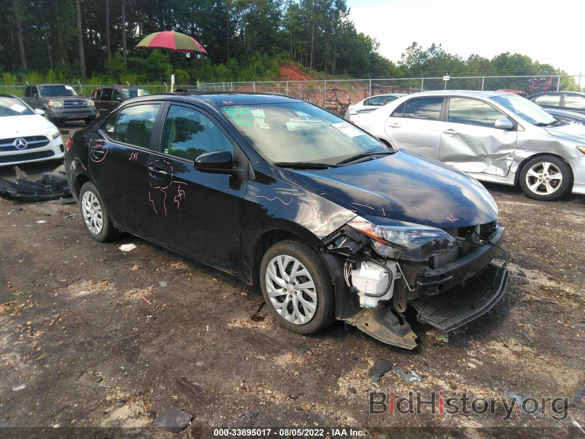 Photo 5YFBURHE5JP764354 - TOYOTA COROLLA 2018