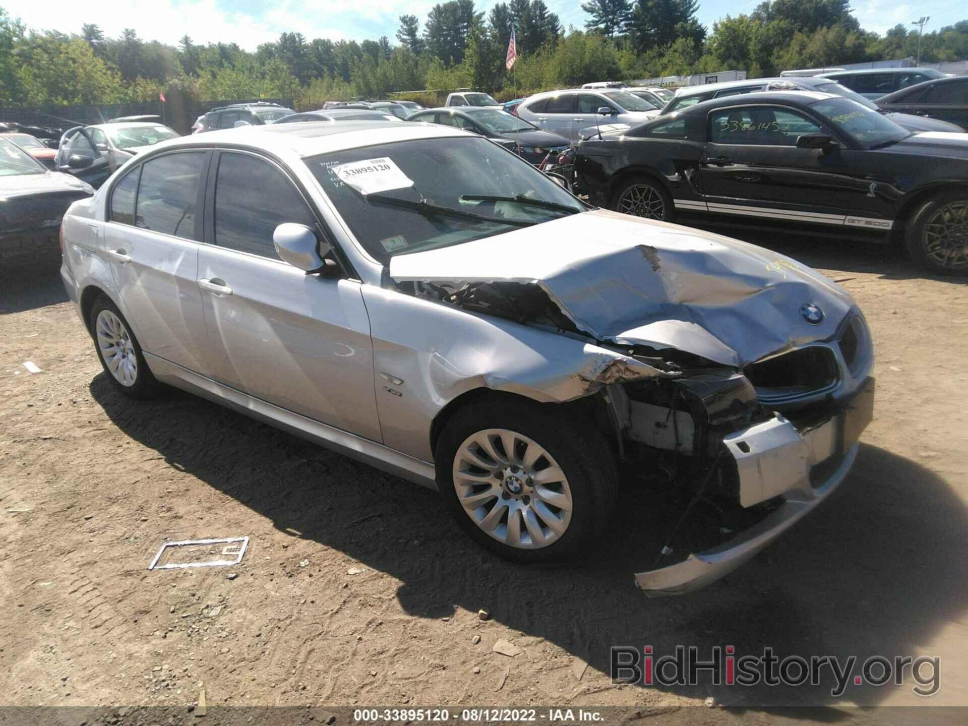 Photo WBAPK53579A645620 - BMW 3 SERIES 2009