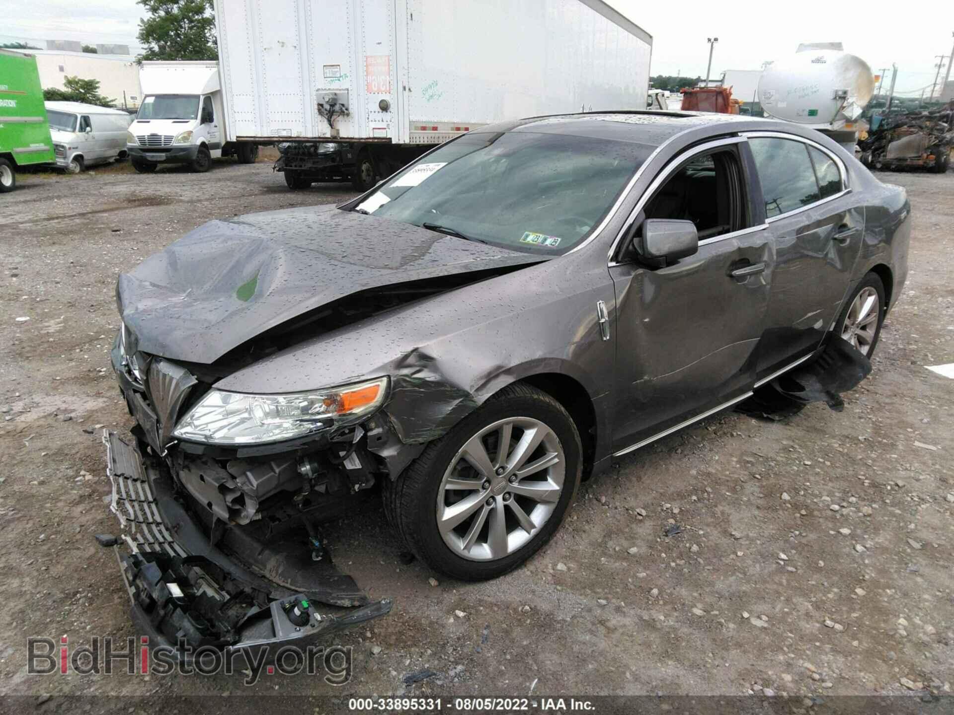 2012 LINCOLN MKS - VIN: 1LNHL9FT3CG800394 - Photo 2