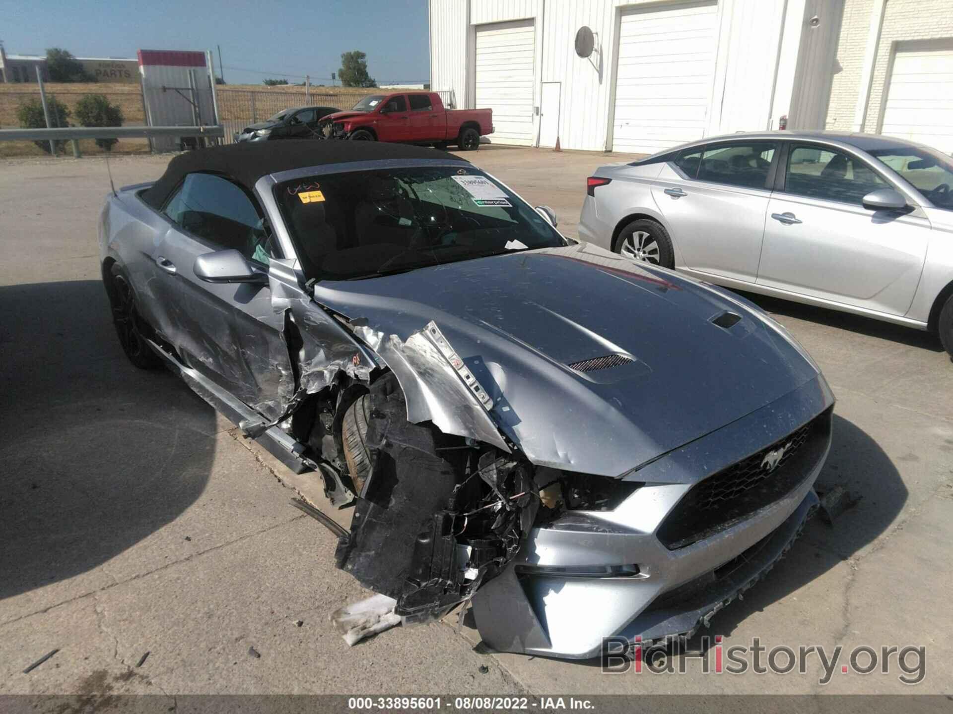 Photo 1FATP8UHXL5185999 - FORD MUSTANG 2020